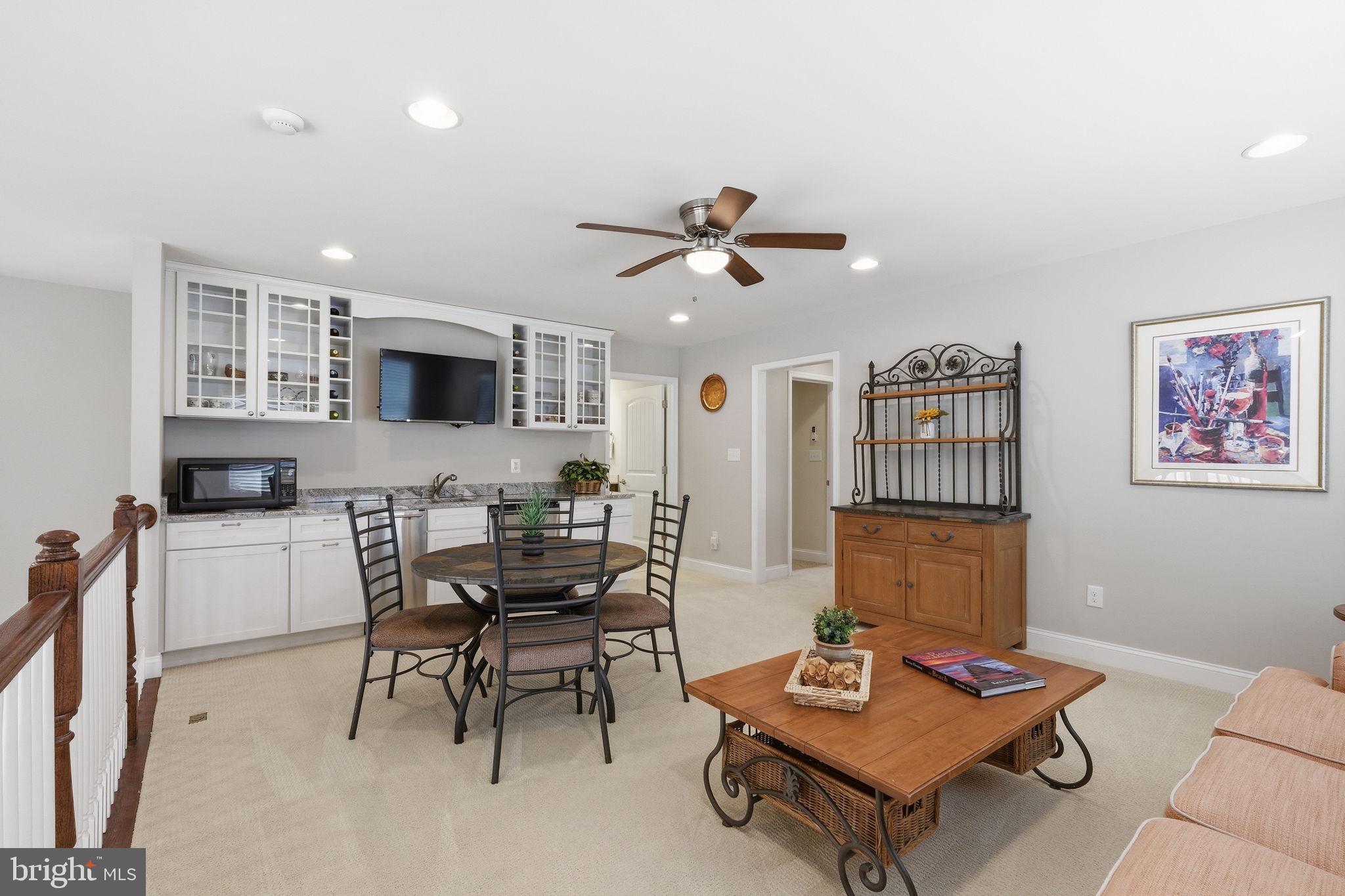 BAYSIDE - Residential