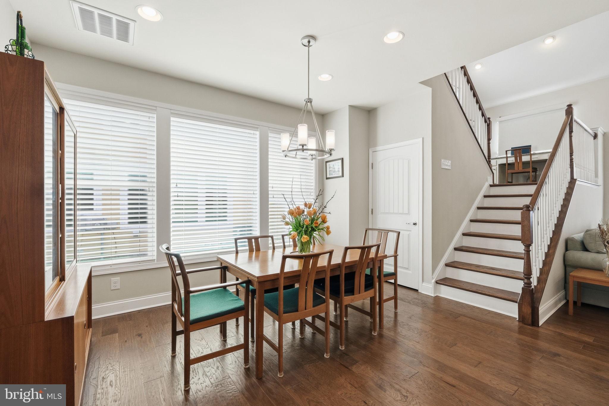 BAYSIDE - Residential