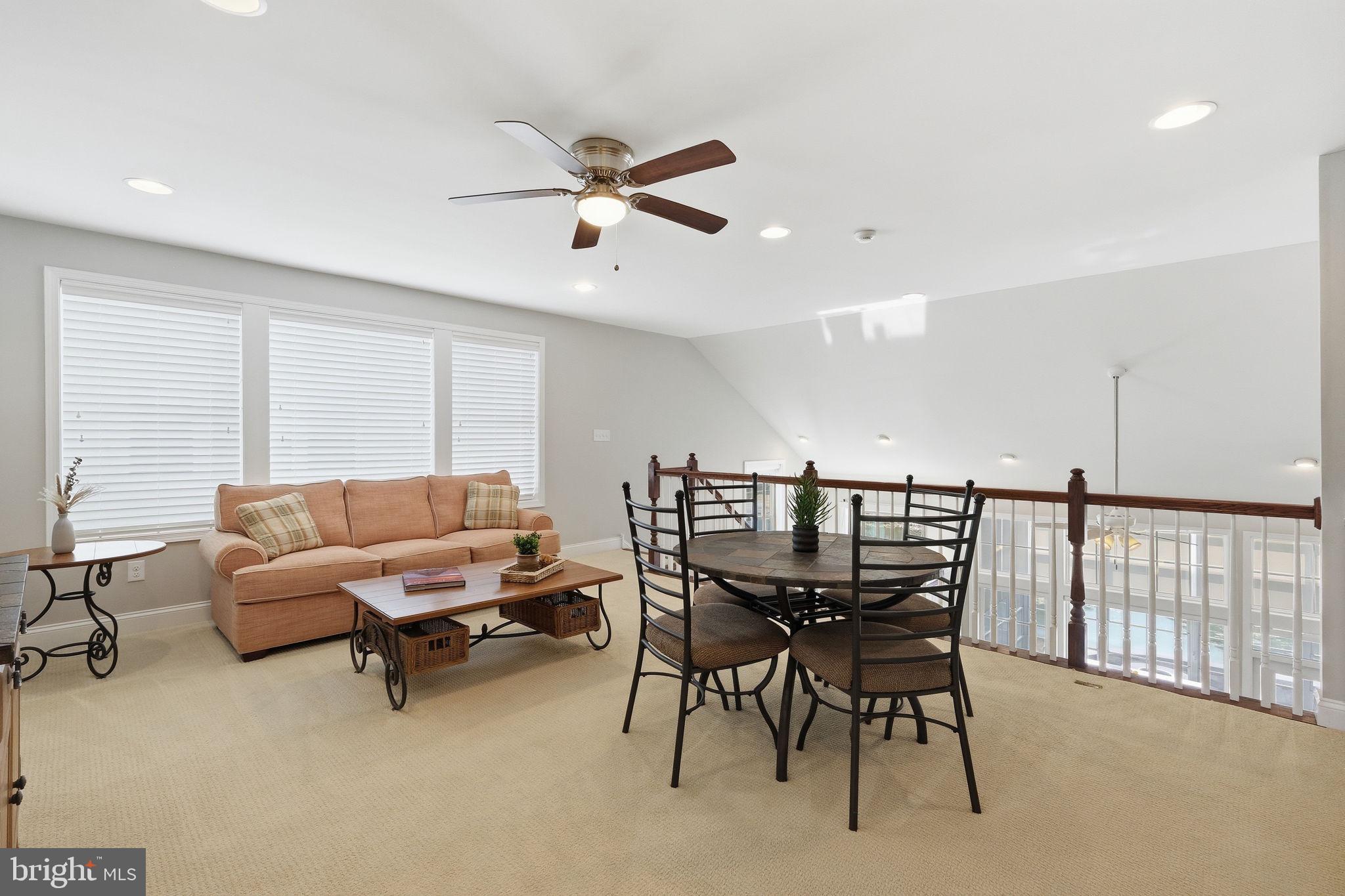 BAYSIDE - Residential