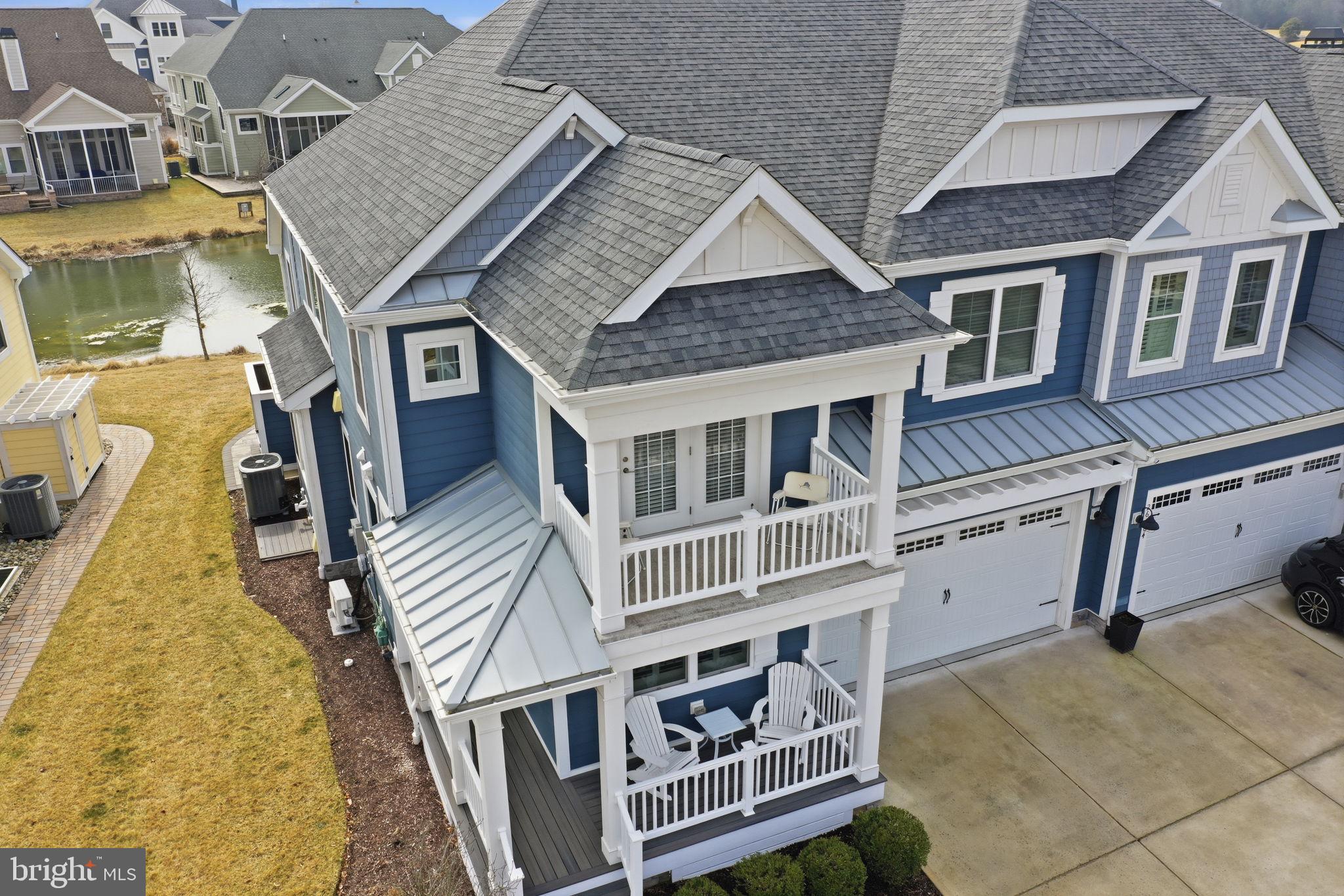 BAYSIDE - Residential