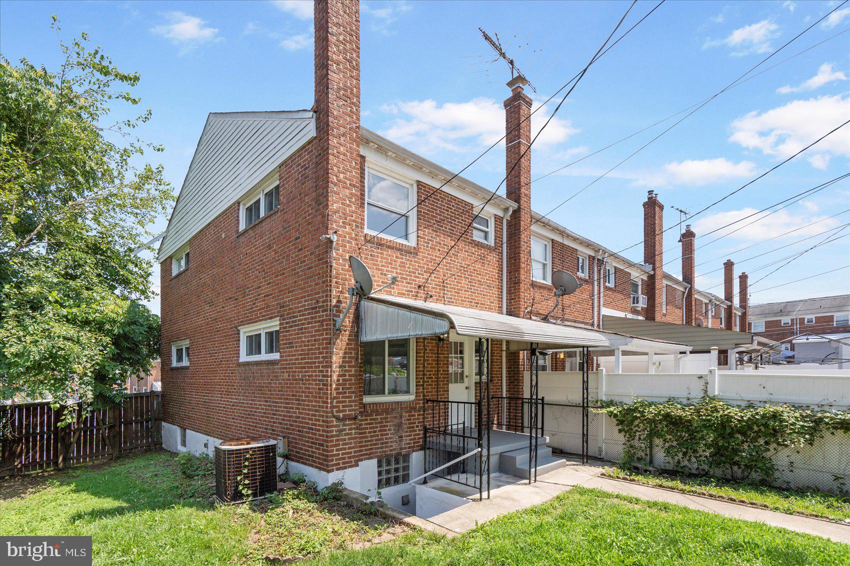 FRIENDSHIP GARDENS - Residential