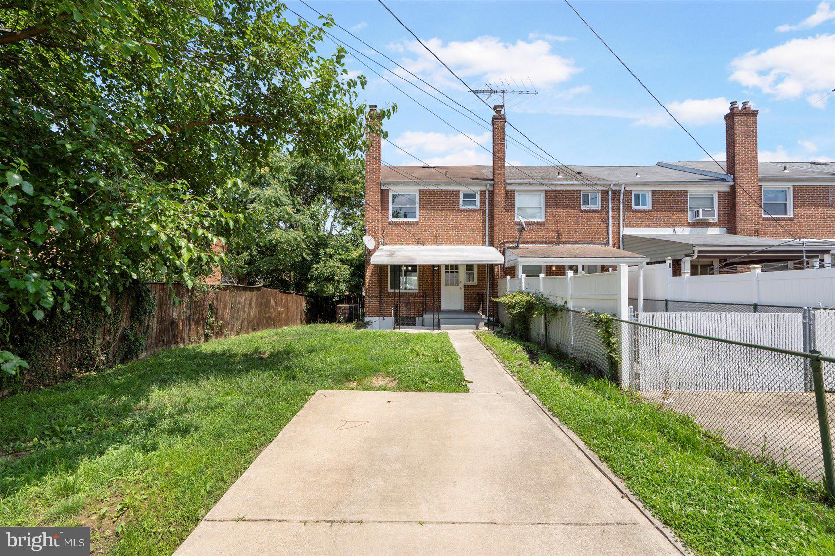 FRIENDSHIP GARDENS - Residential