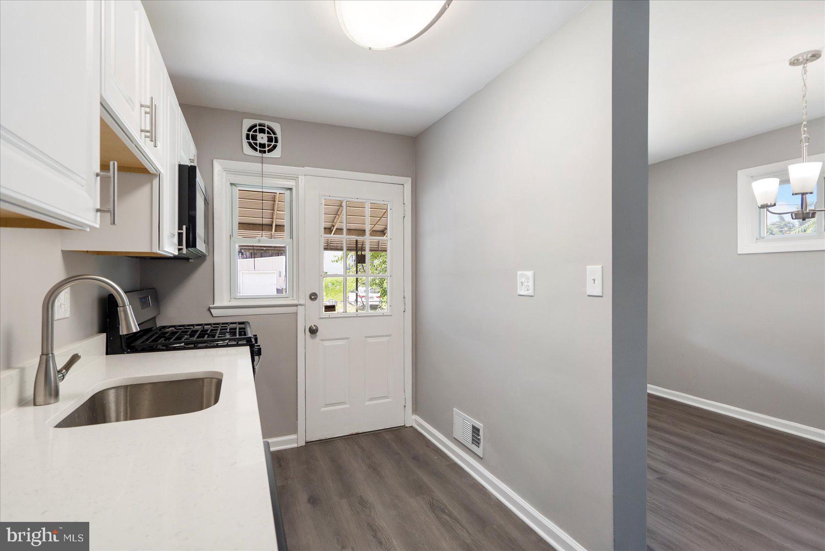 FRIENDSHIP GARDENS - Residential