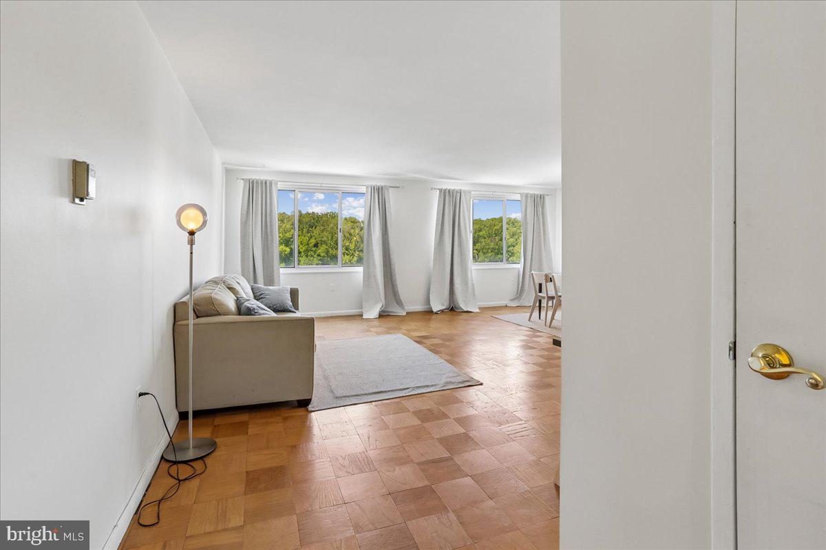 10201 GROSVENOR #1226 1226