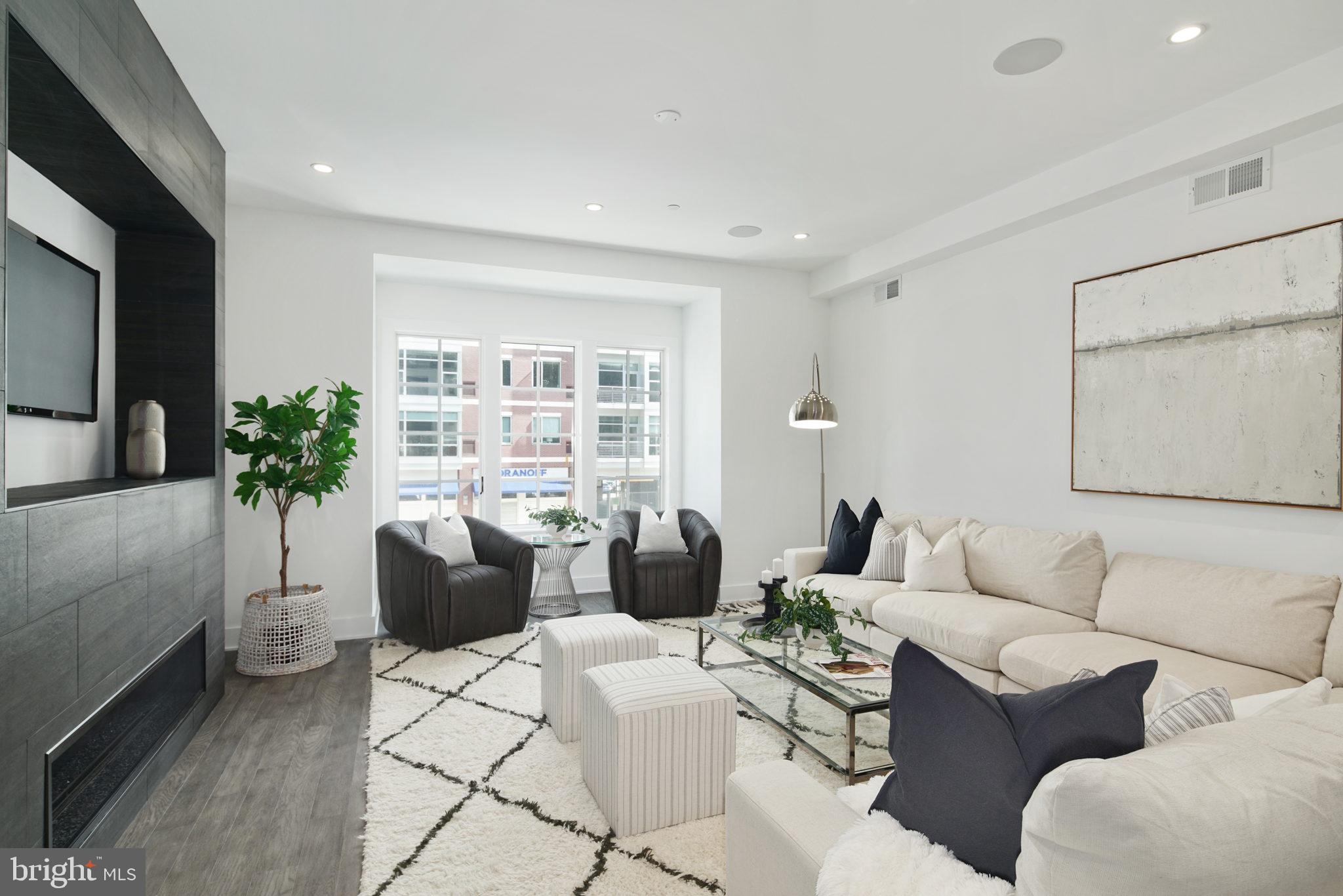 CENTER CITY - Residential