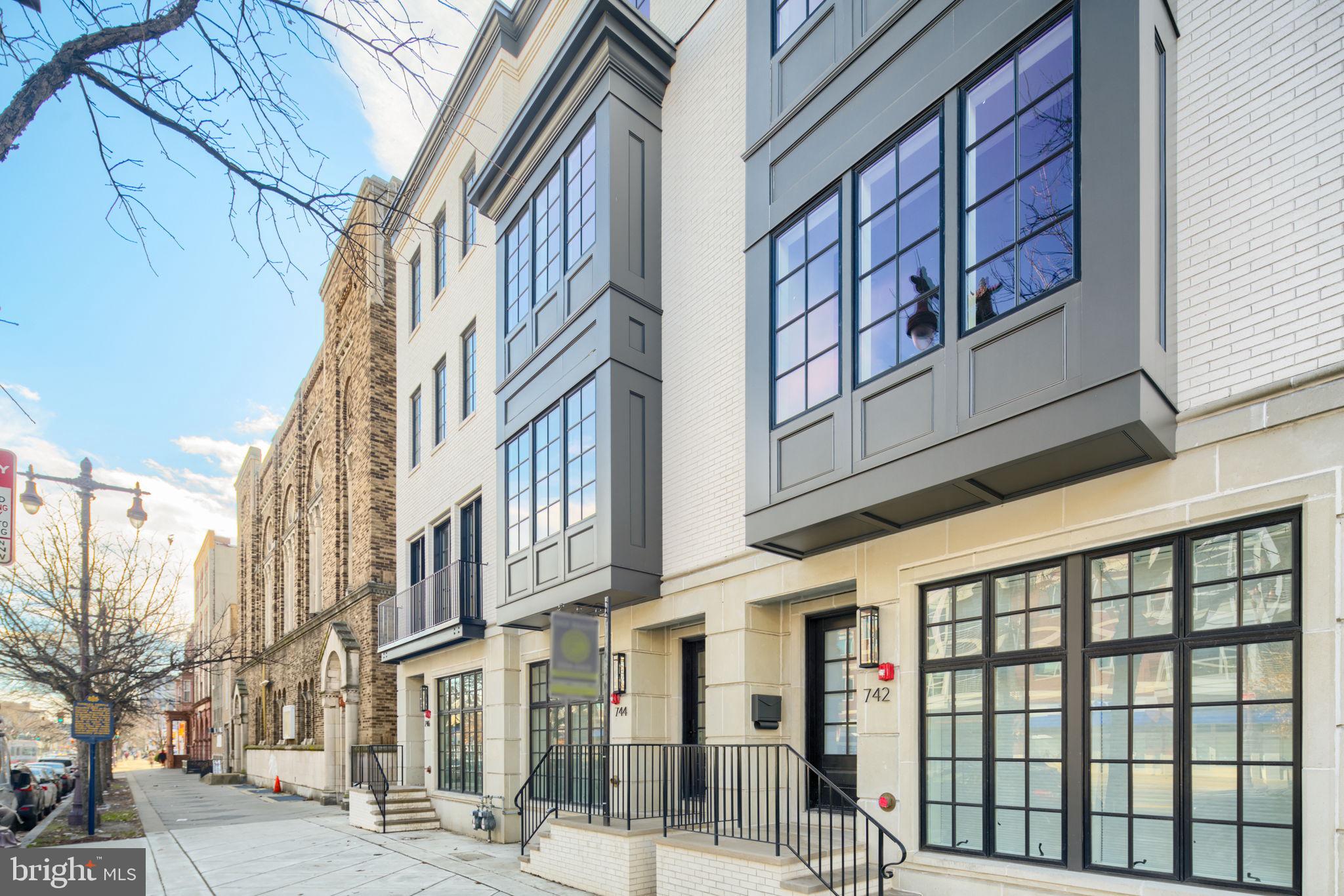 CENTER CITY - Residential
