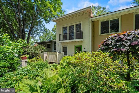 11493 WATERVIEW CLUSTER RESTON VA 20190