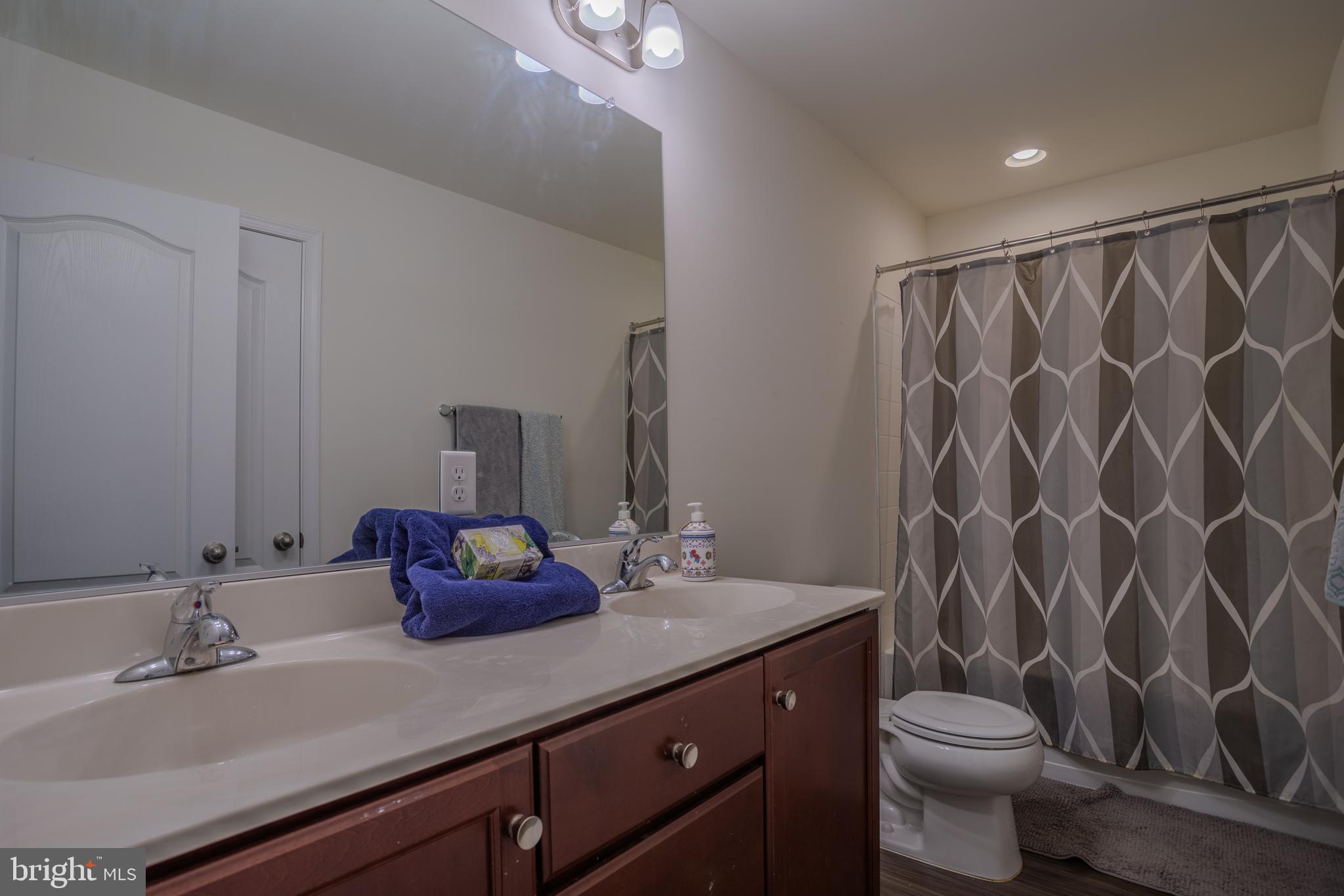 SPRINGDALE FARM - Residential