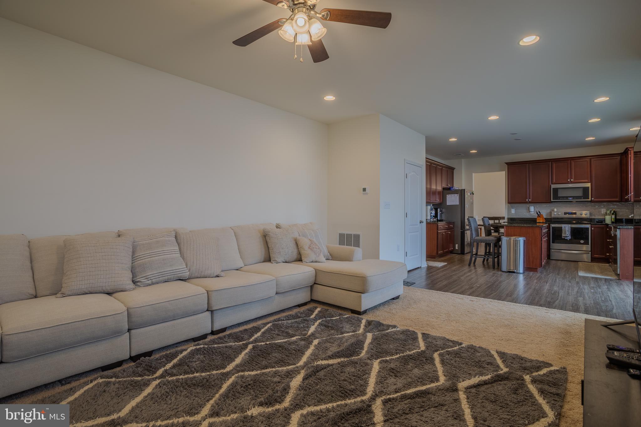 SPRINGDALE FARM - Residential