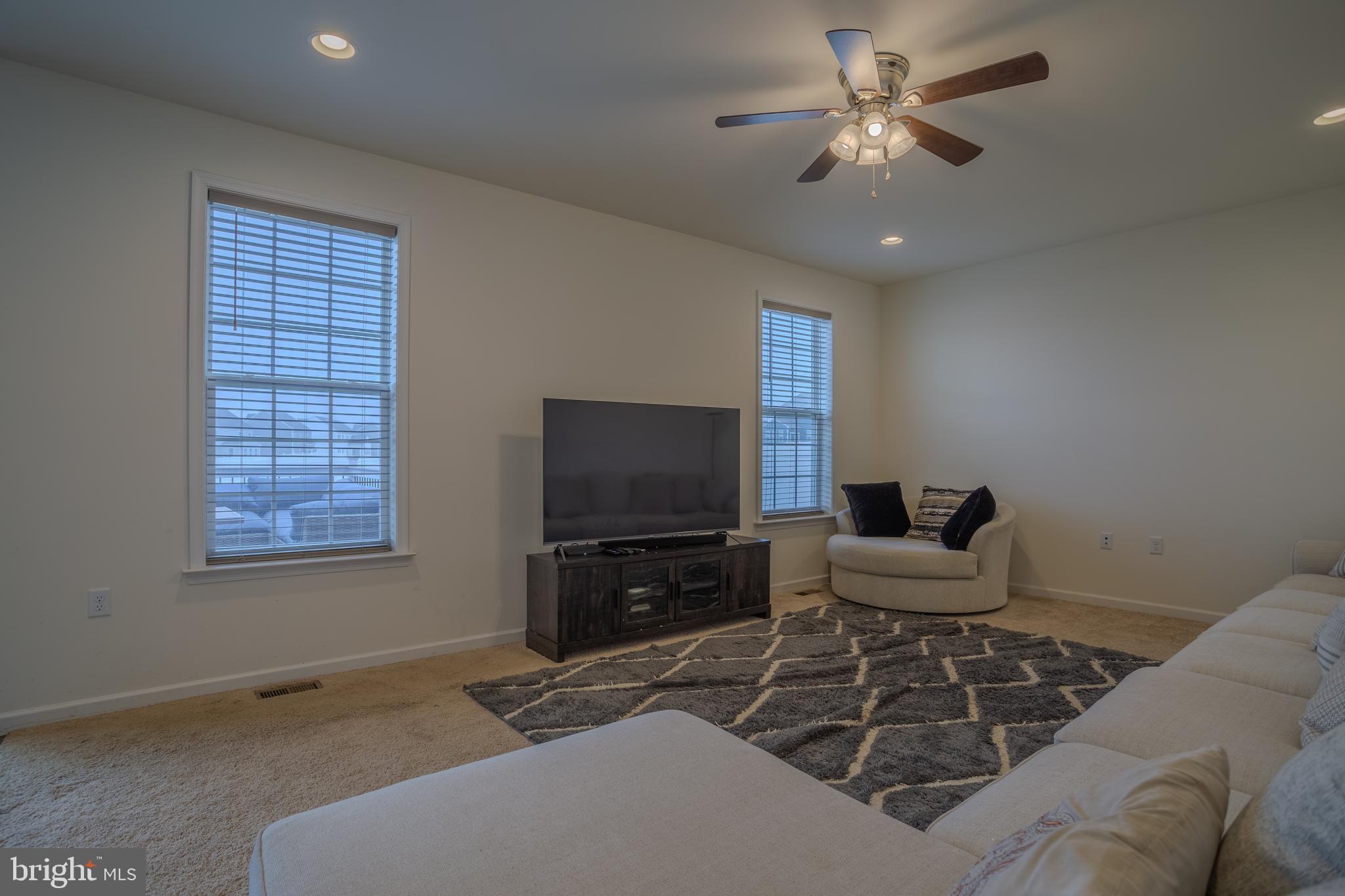 SPRINGDALE FARM - Residential