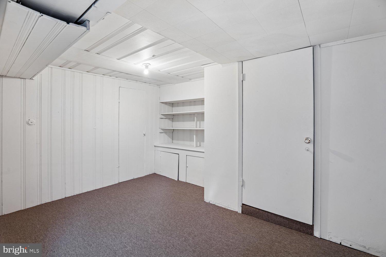 ROCK CREEK KNOLLS - Residential