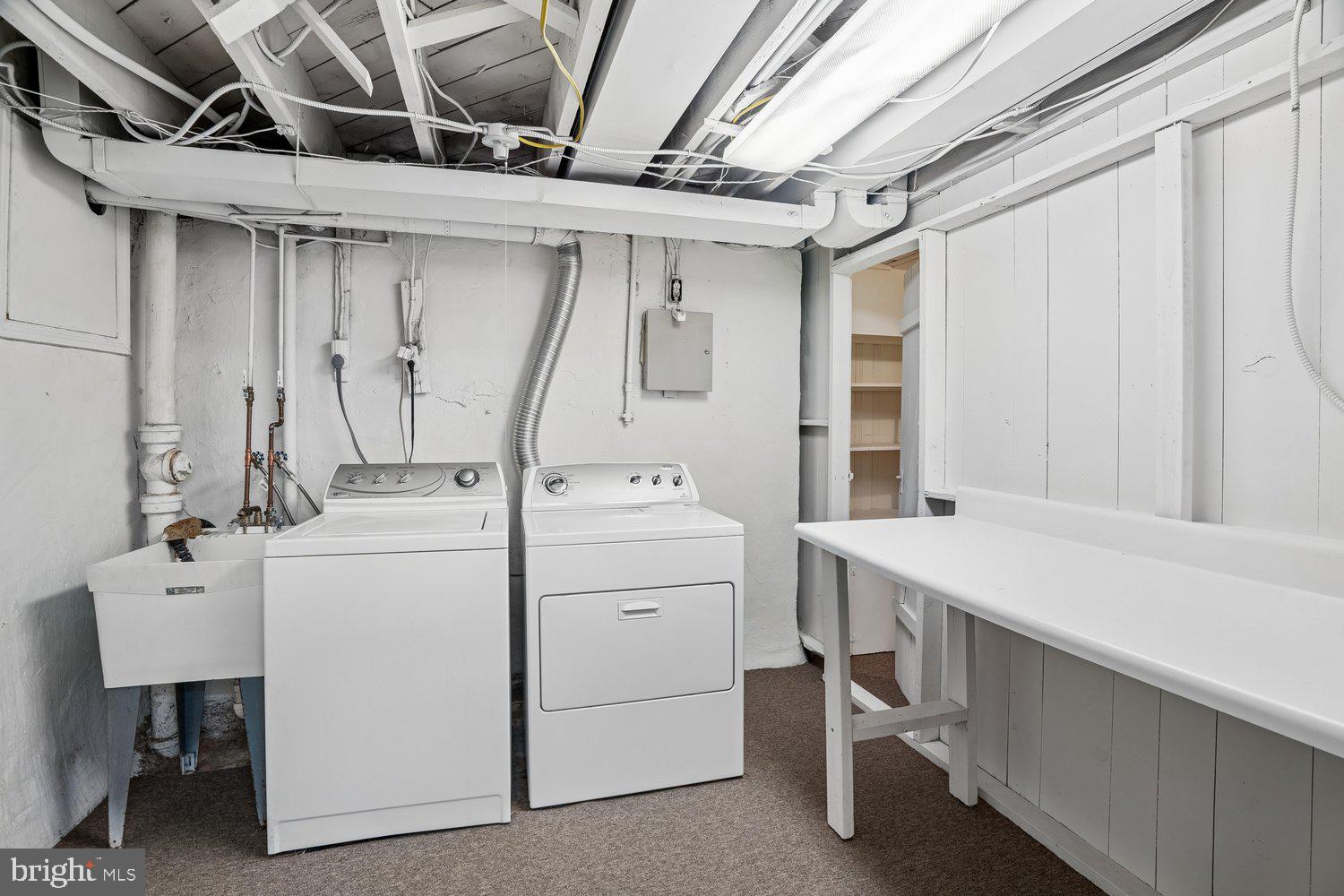 ROCK CREEK KNOLLS - Residential