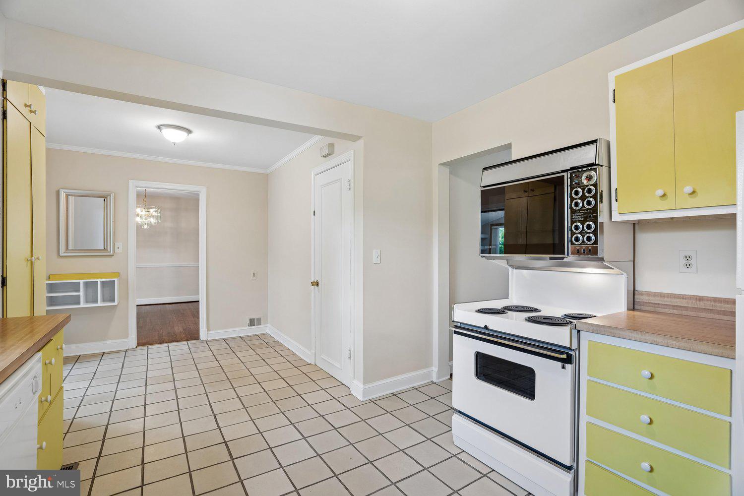 ROCK CREEK KNOLLS - Residential