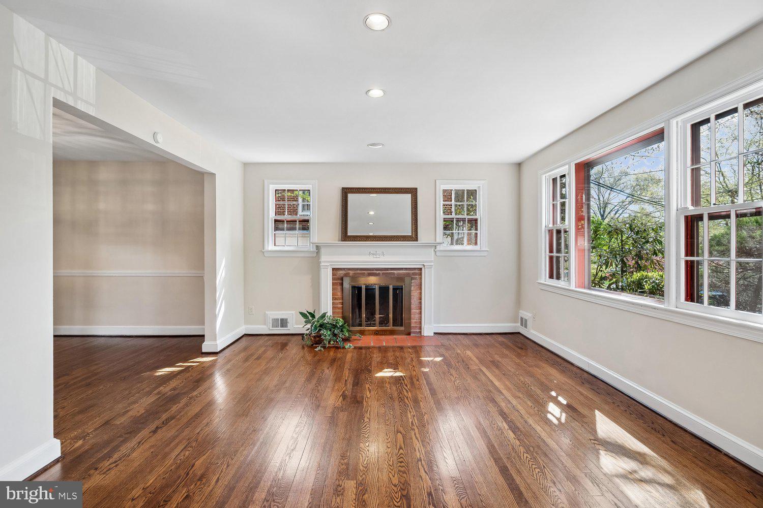 ROCK CREEK KNOLLS - Residential