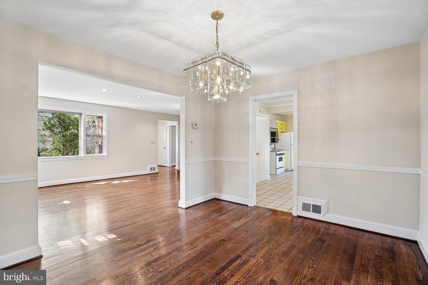 ROCK CREEK KNOLLS - Residential