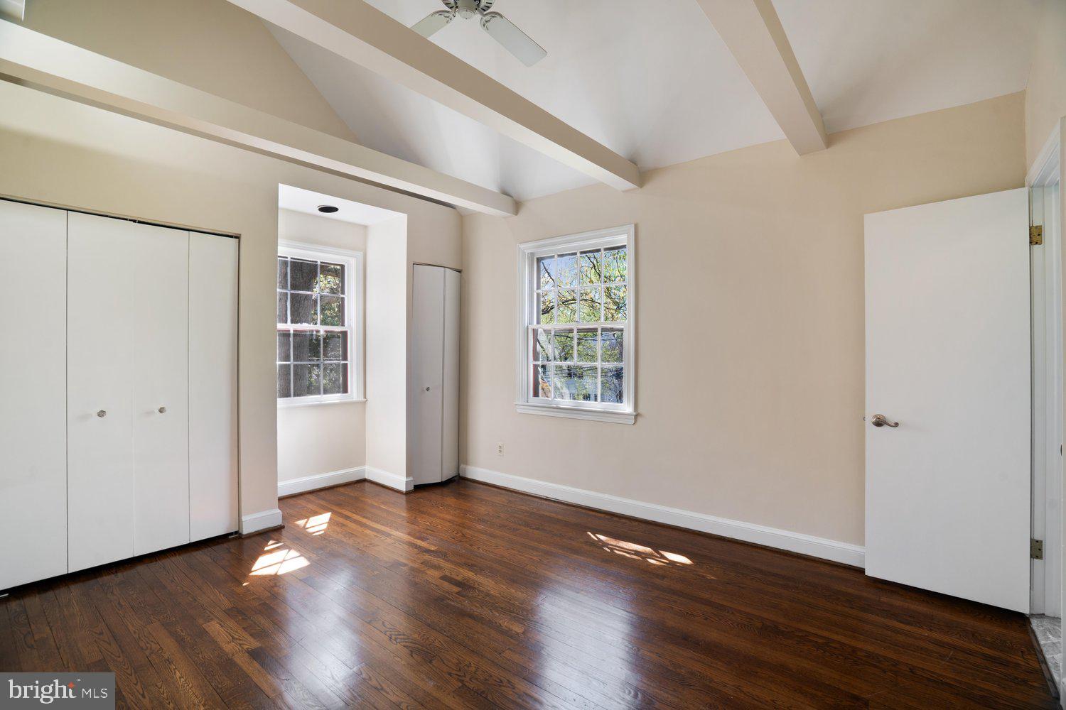 ROCK CREEK KNOLLS - Residential