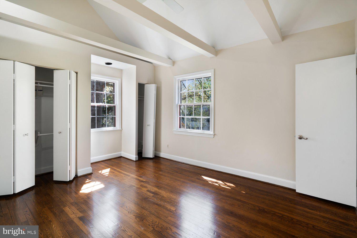 ROCK CREEK KNOLLS - Residential