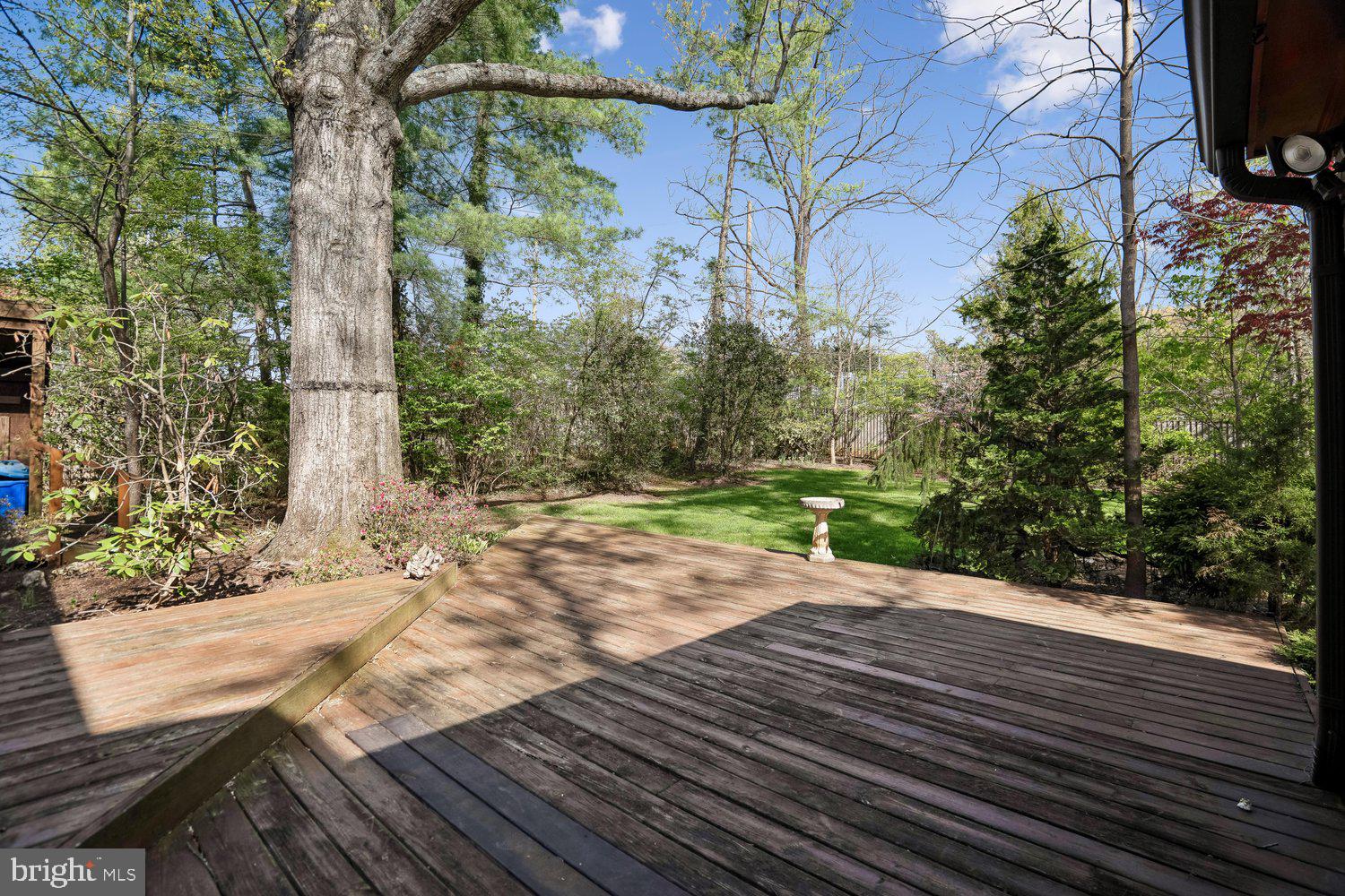 ROCK CREEK KNOLLS - Residential