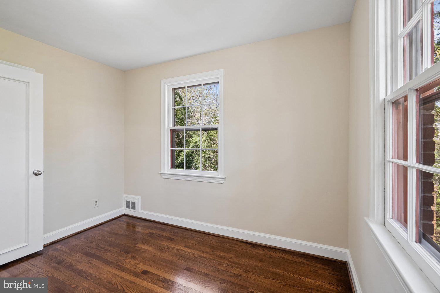 ROCK CREEK KNOLLS - Residential