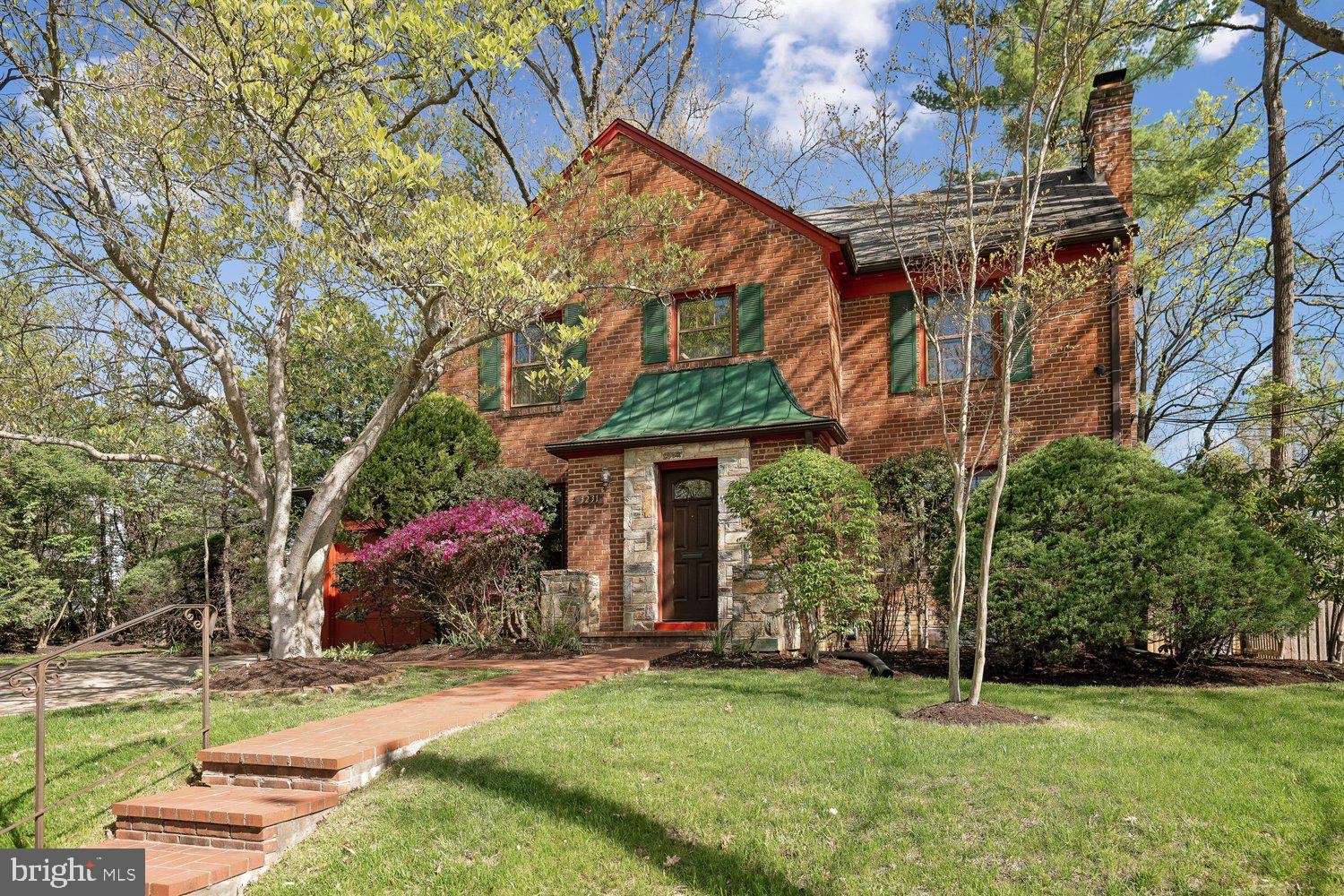 ROCK CREEK KNOLLS - Residential