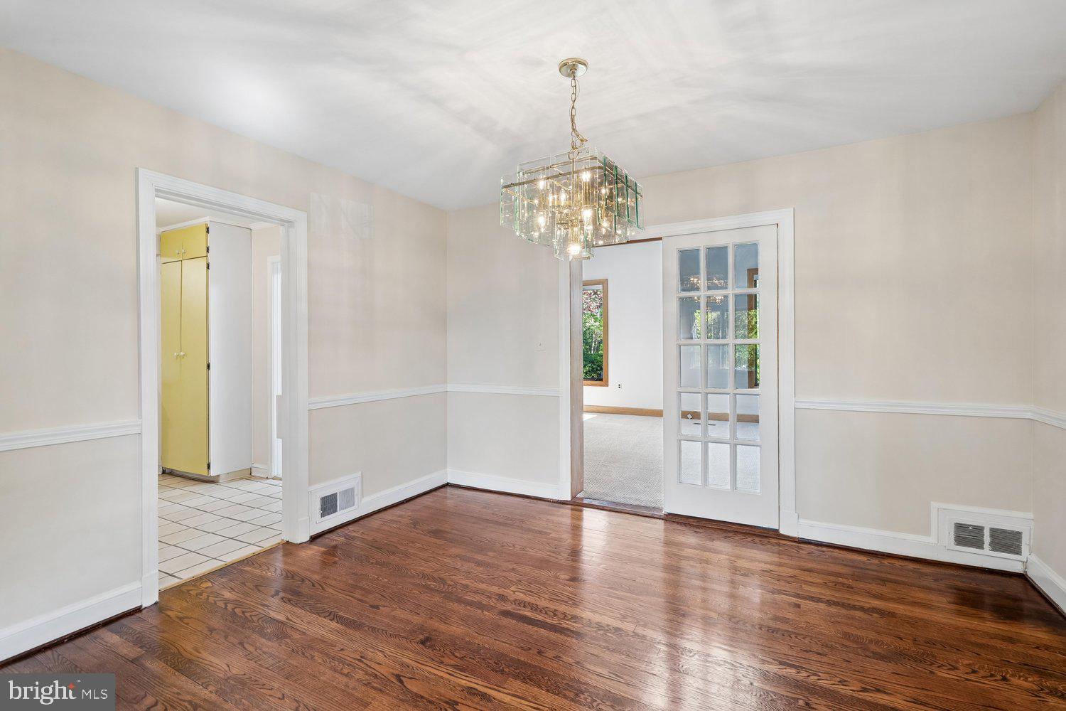 ROCK CREEK KNOLLS - Residential