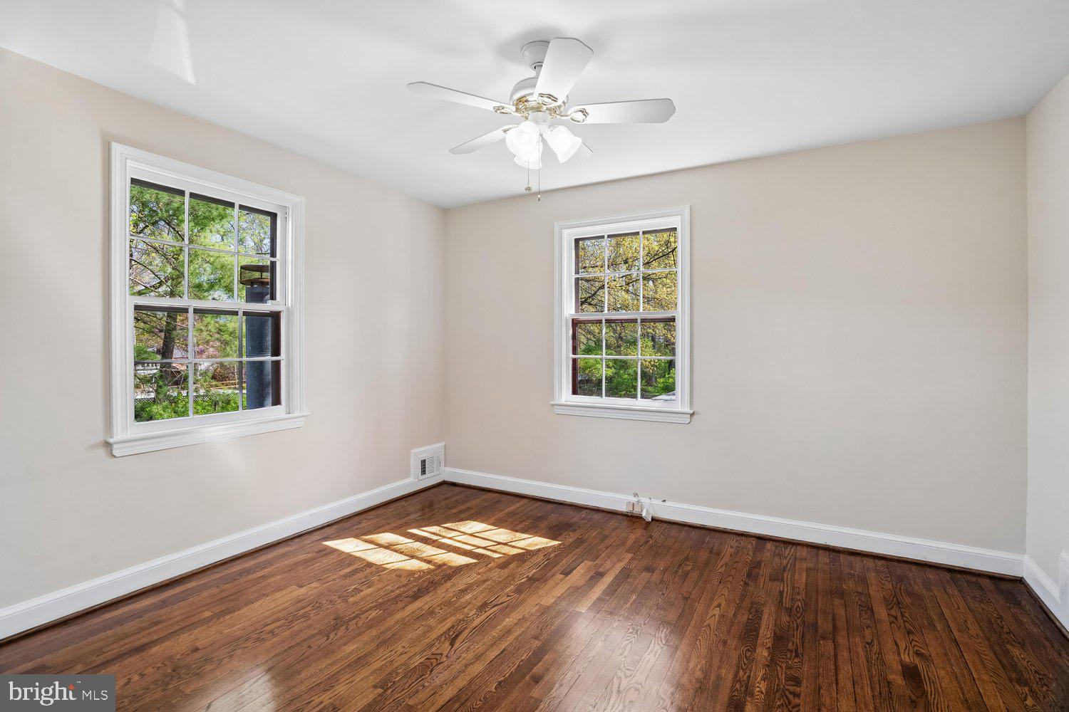 ROCK CREEK KNOLLS - Residential