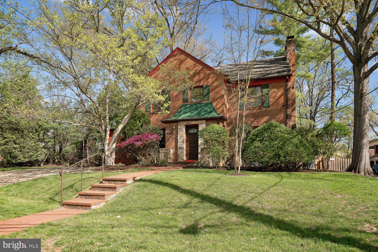 ROCK CREEK KNOLLS - Residential