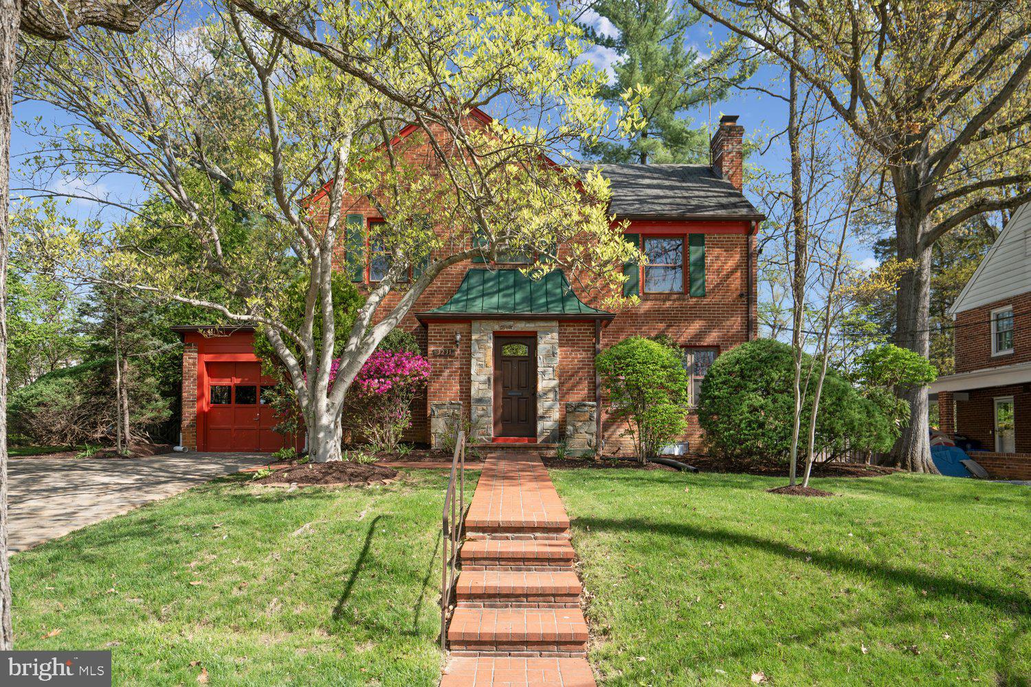 ROCK CREEK KNOLLS - Residential