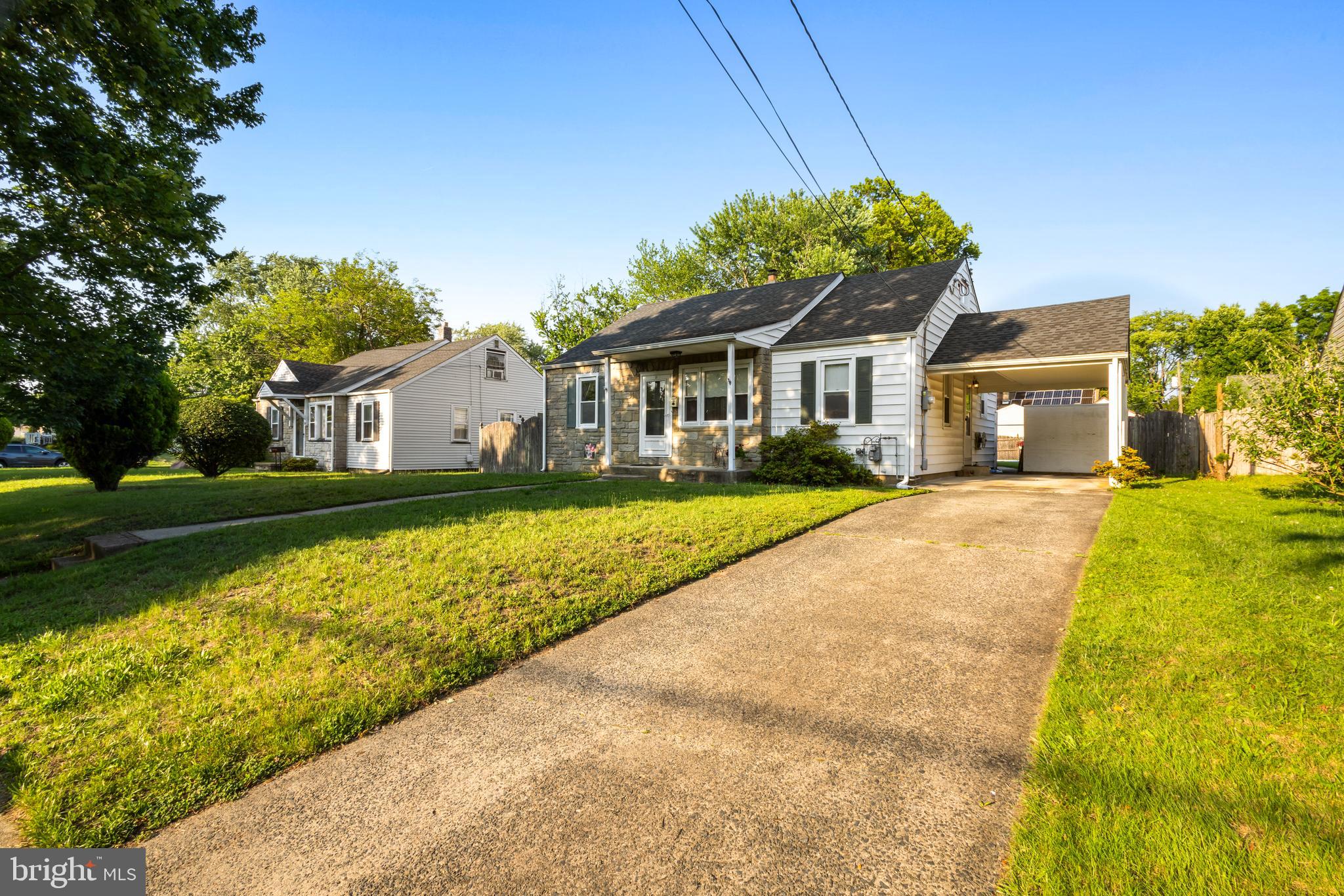 27 PALMWOOD AVENUE