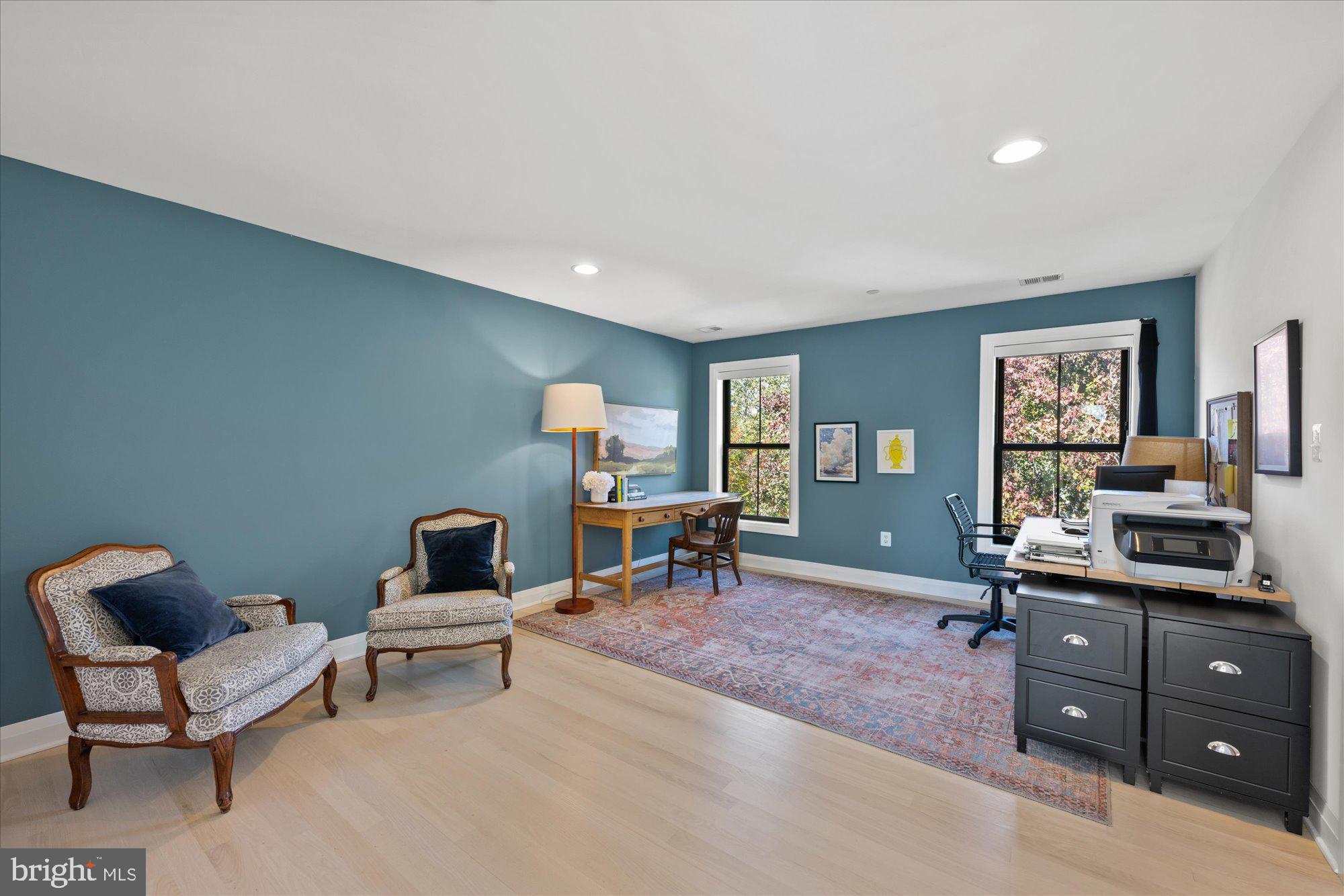 AMERICAN UNIVERSITY PARK - Residential