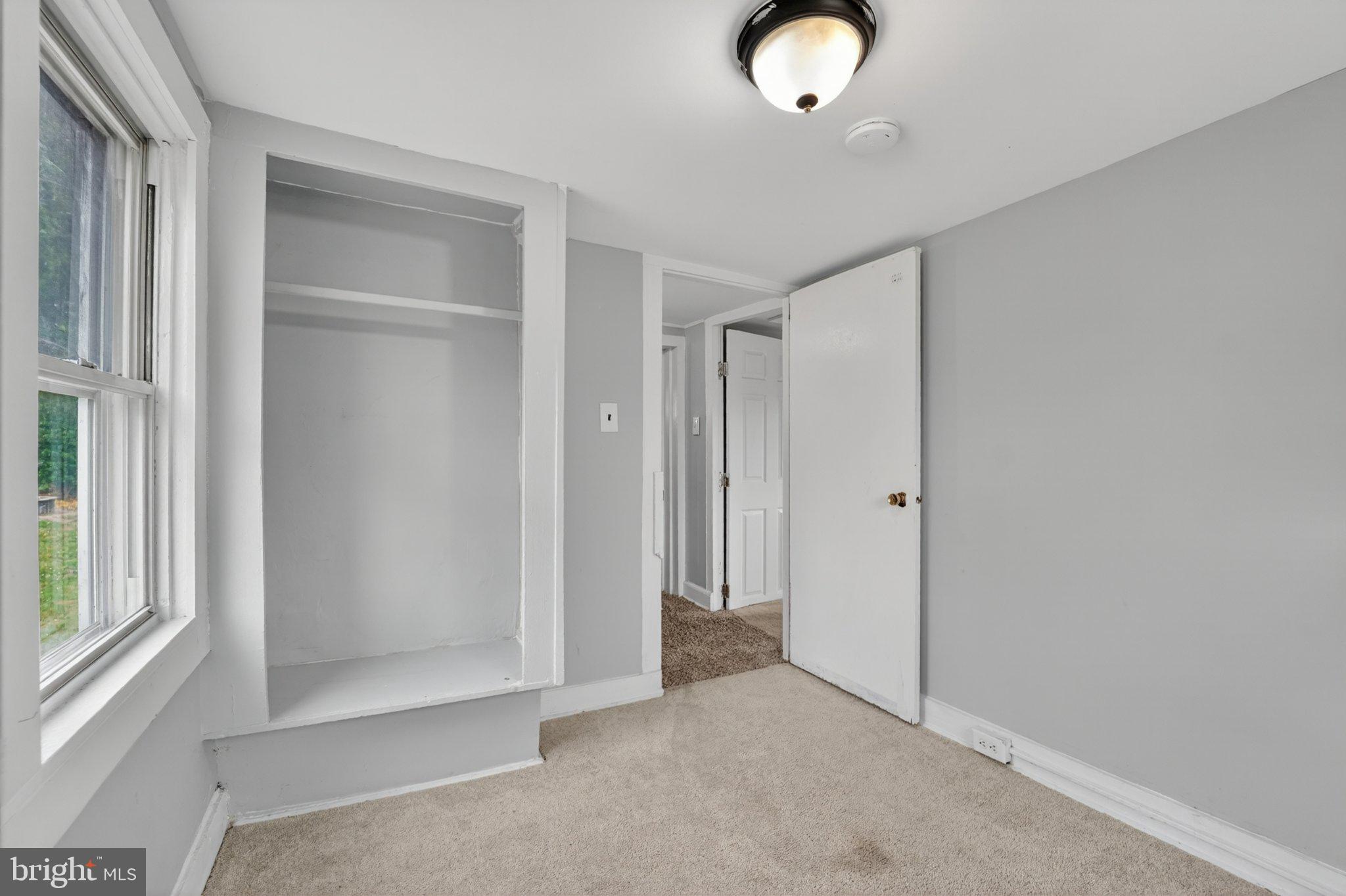 CENTREVILLE - Residential