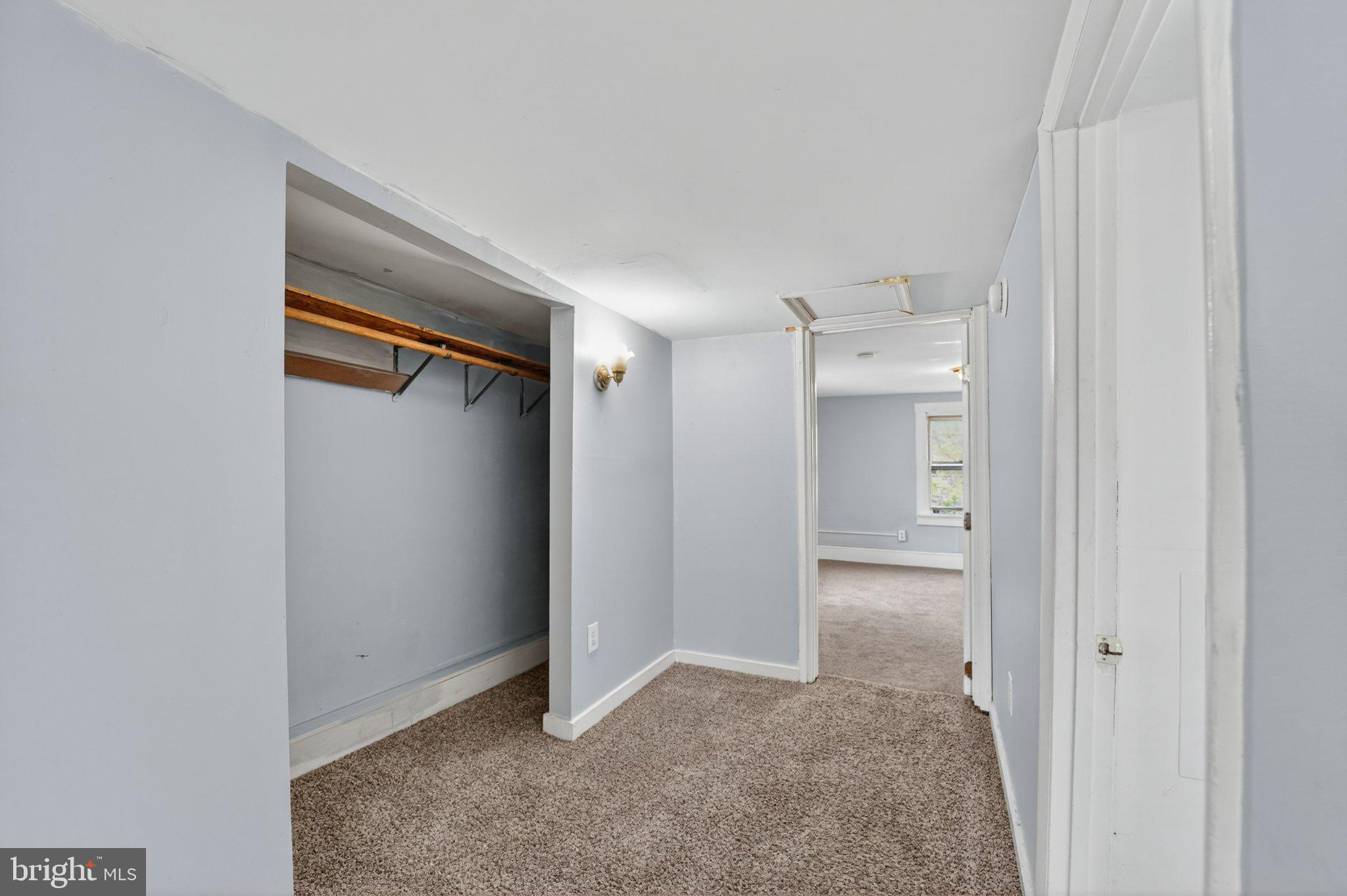 CENTREVILLE - Residential