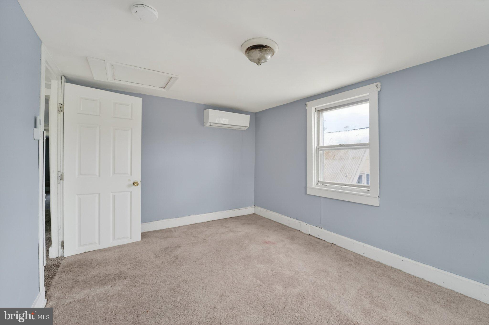 CENTREVILLE - Residential