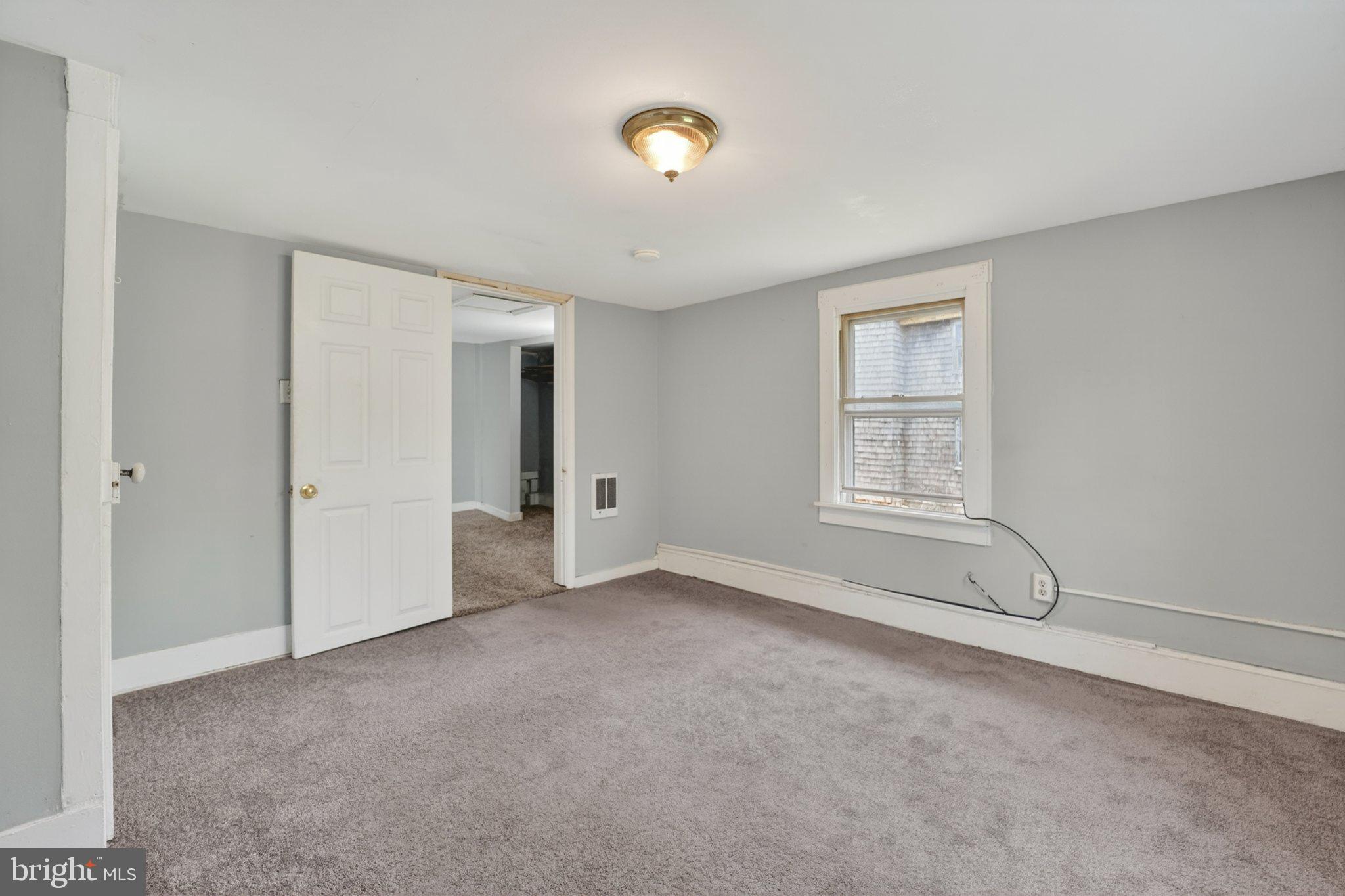 CENTREVILLE - Residential