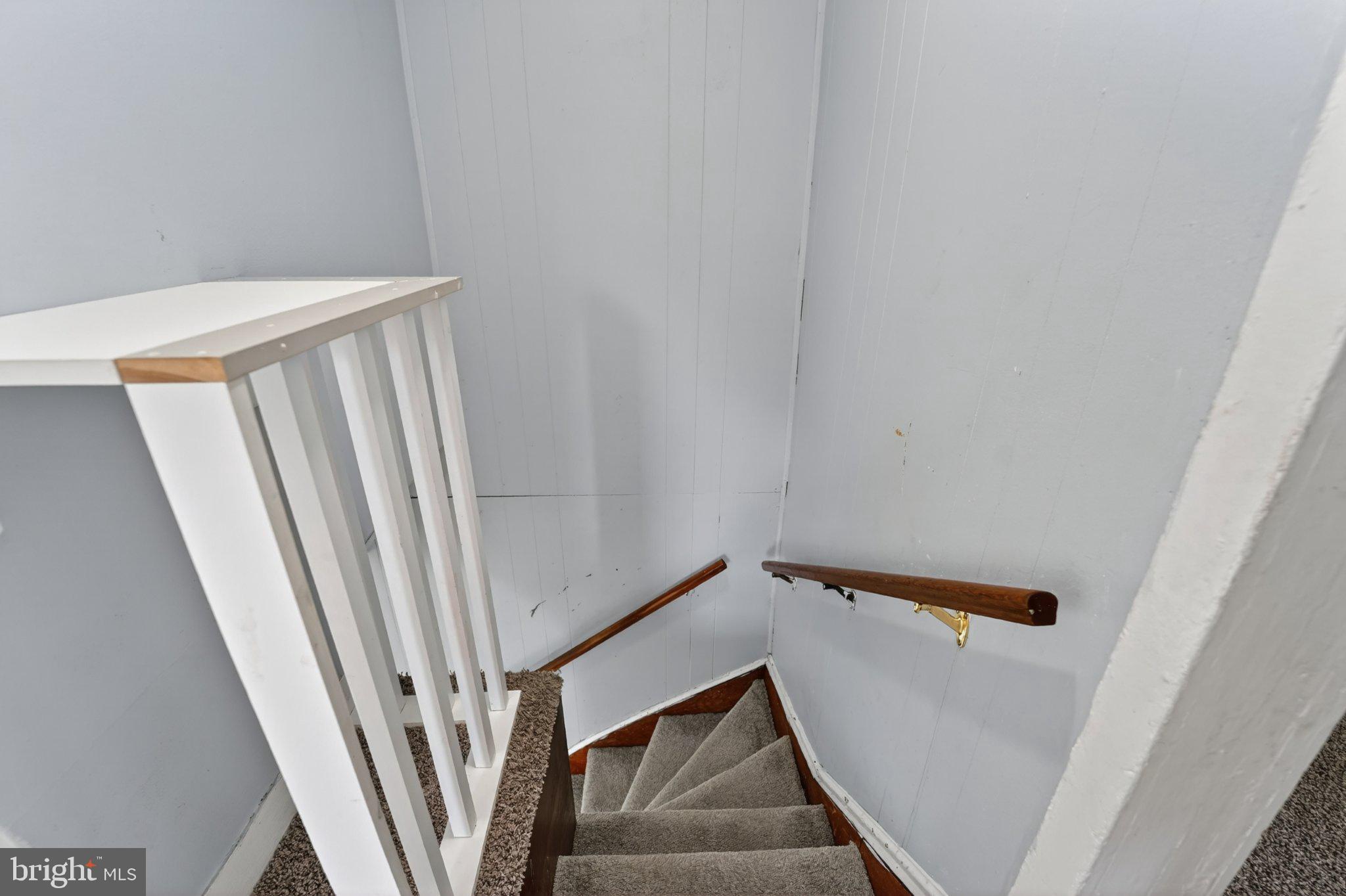 CENTREVILLE - Residential