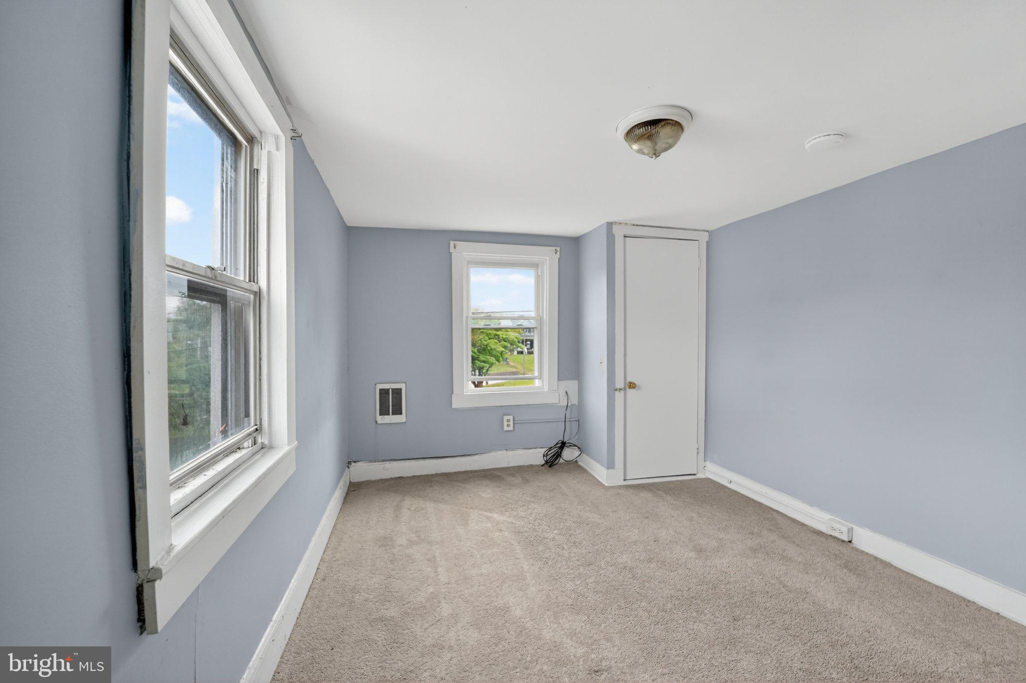 CENTREVILLE - Residential