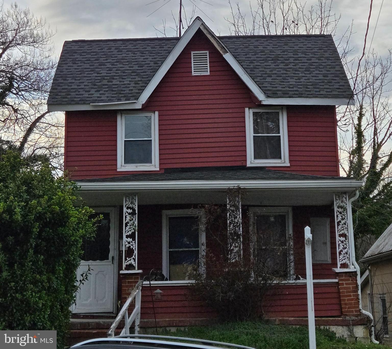 319 N LIBERTY STREET