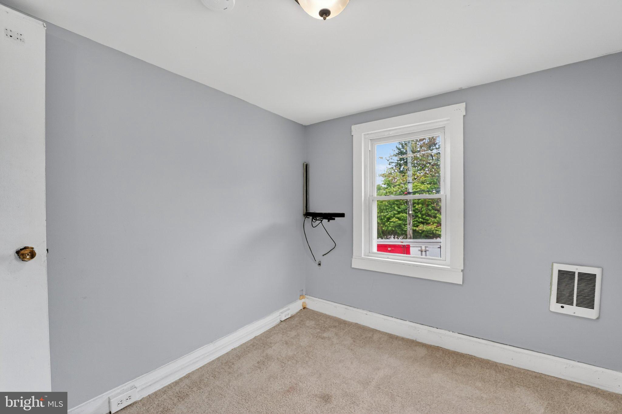 CENTREVILLE - Residential