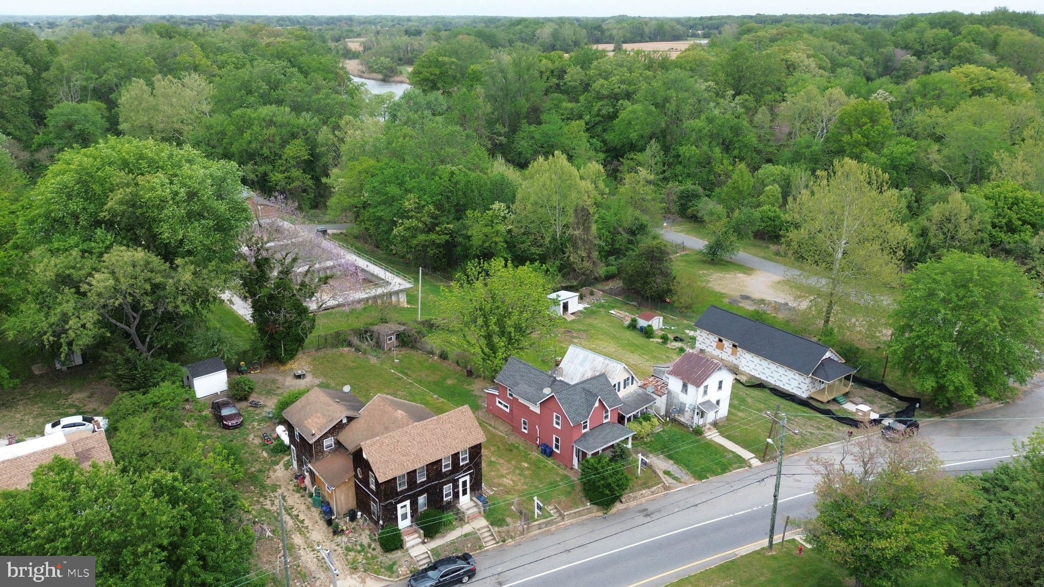 CENTREVILLE - Residential