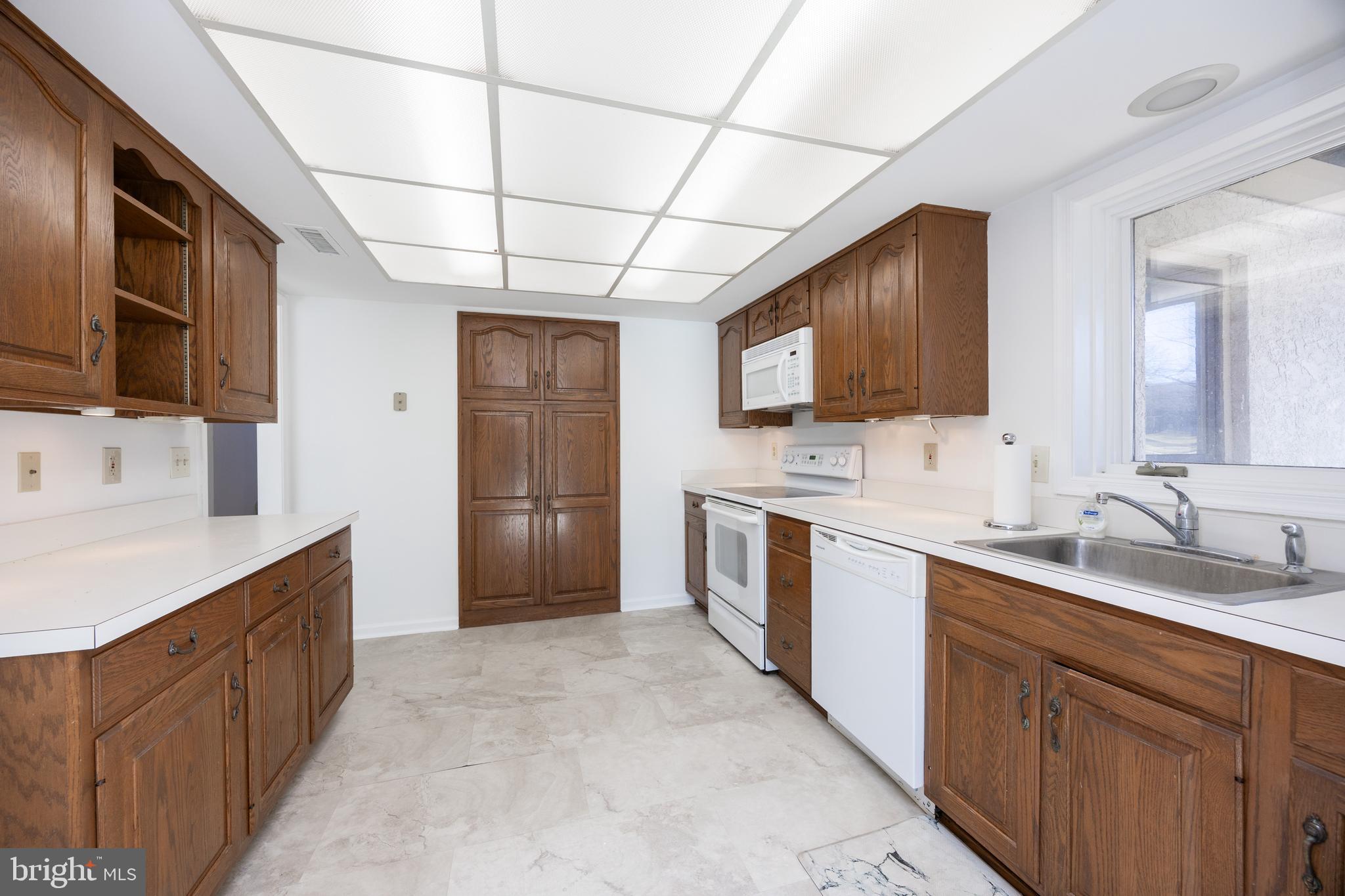 HERSHEYS MILL - Residential