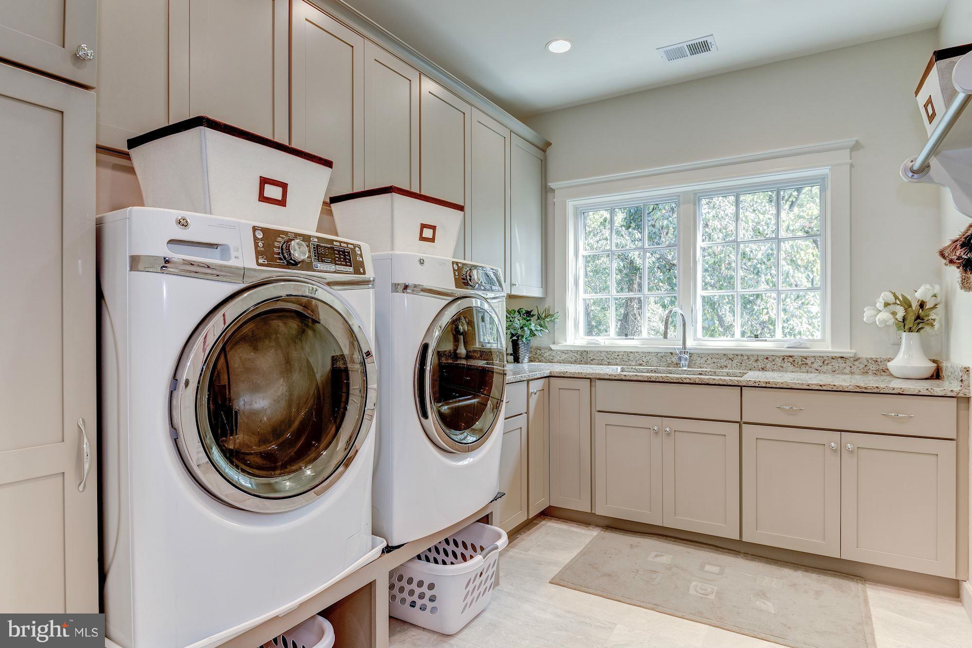 WRENNWOOD - Residential