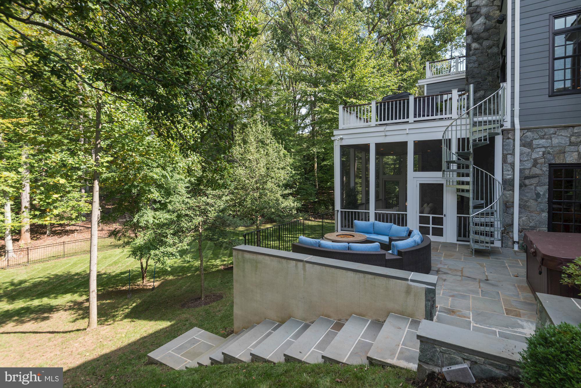 WRENNWOOD - Residential