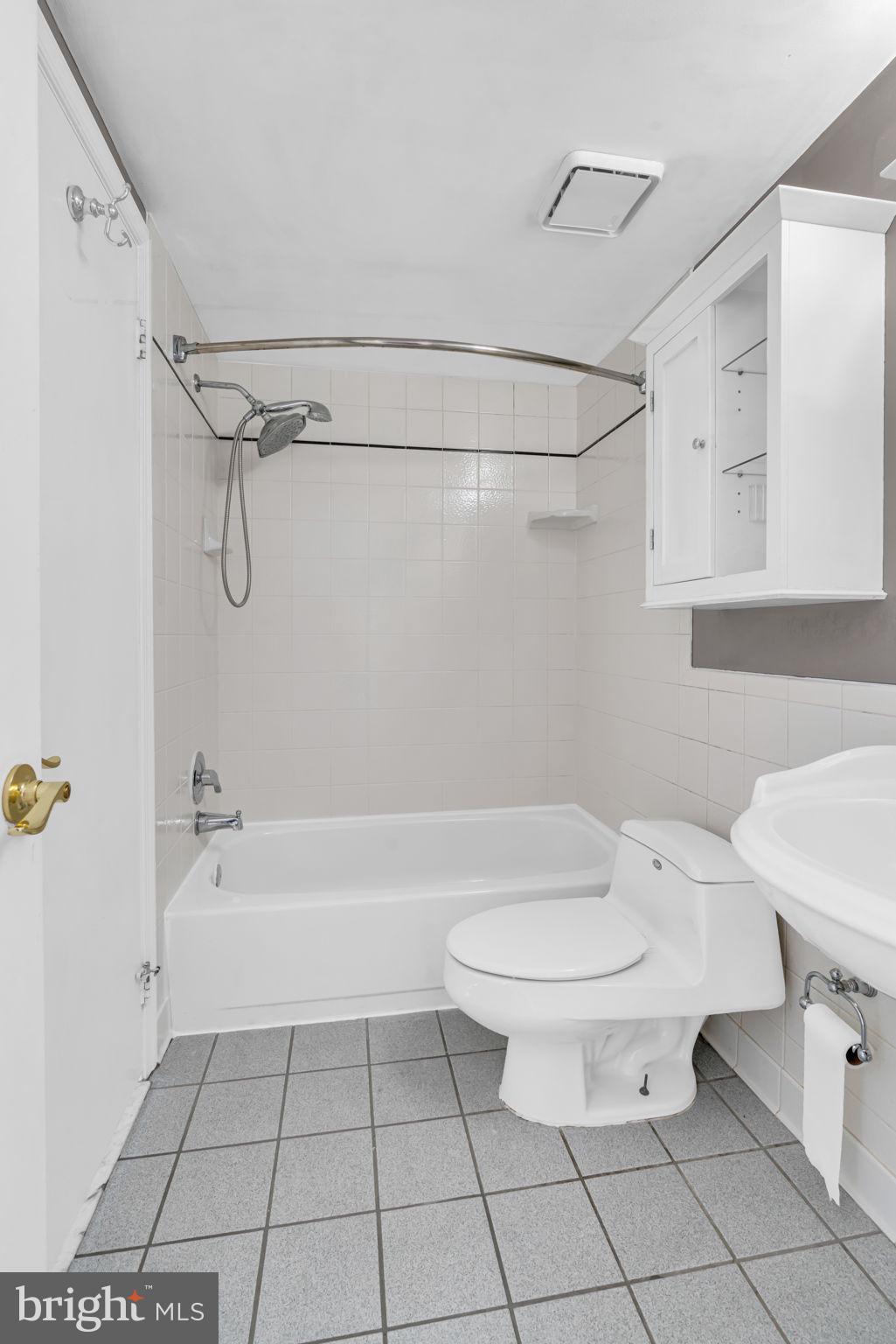 WINDGATE - Residential