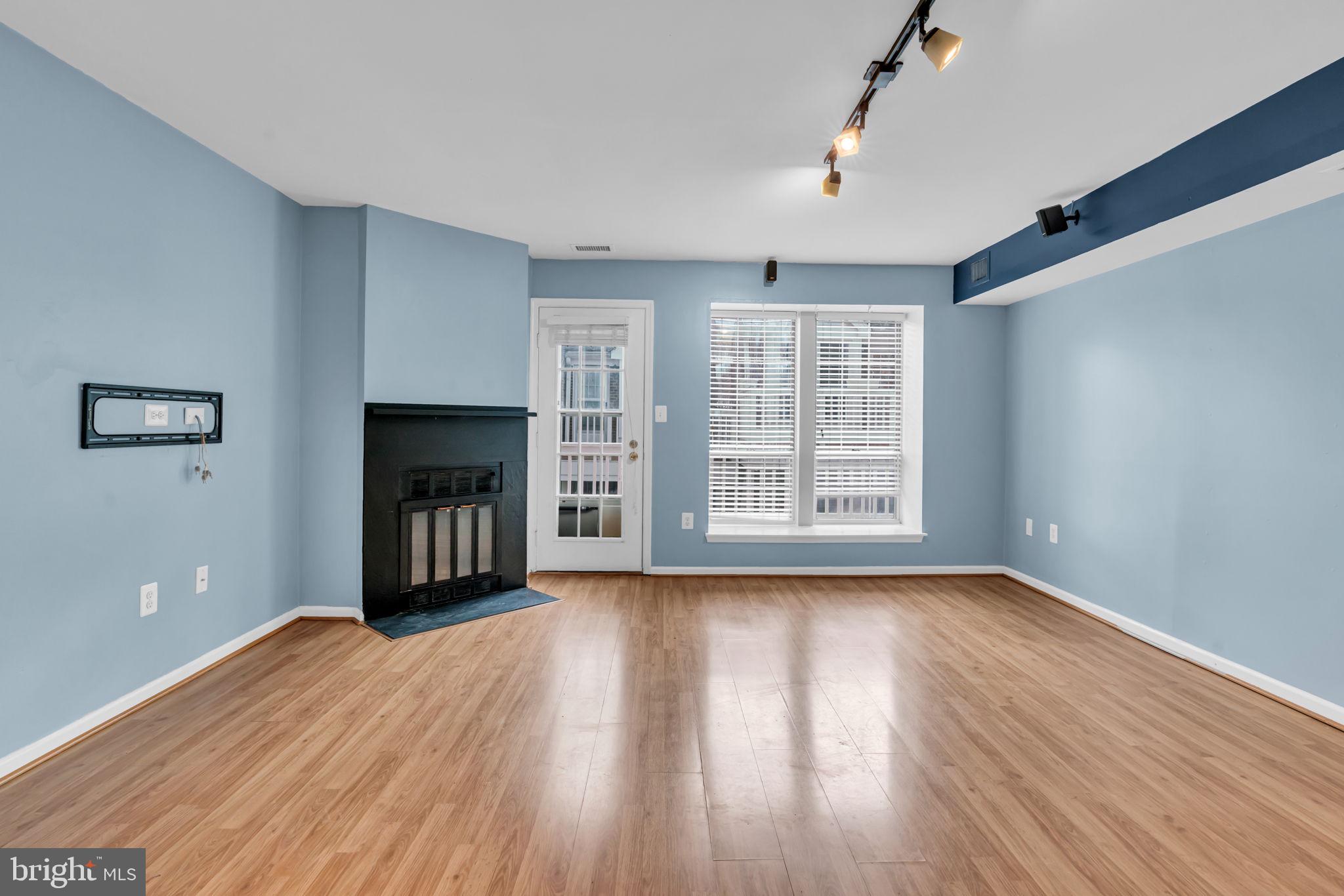 WINDGATE - Residential