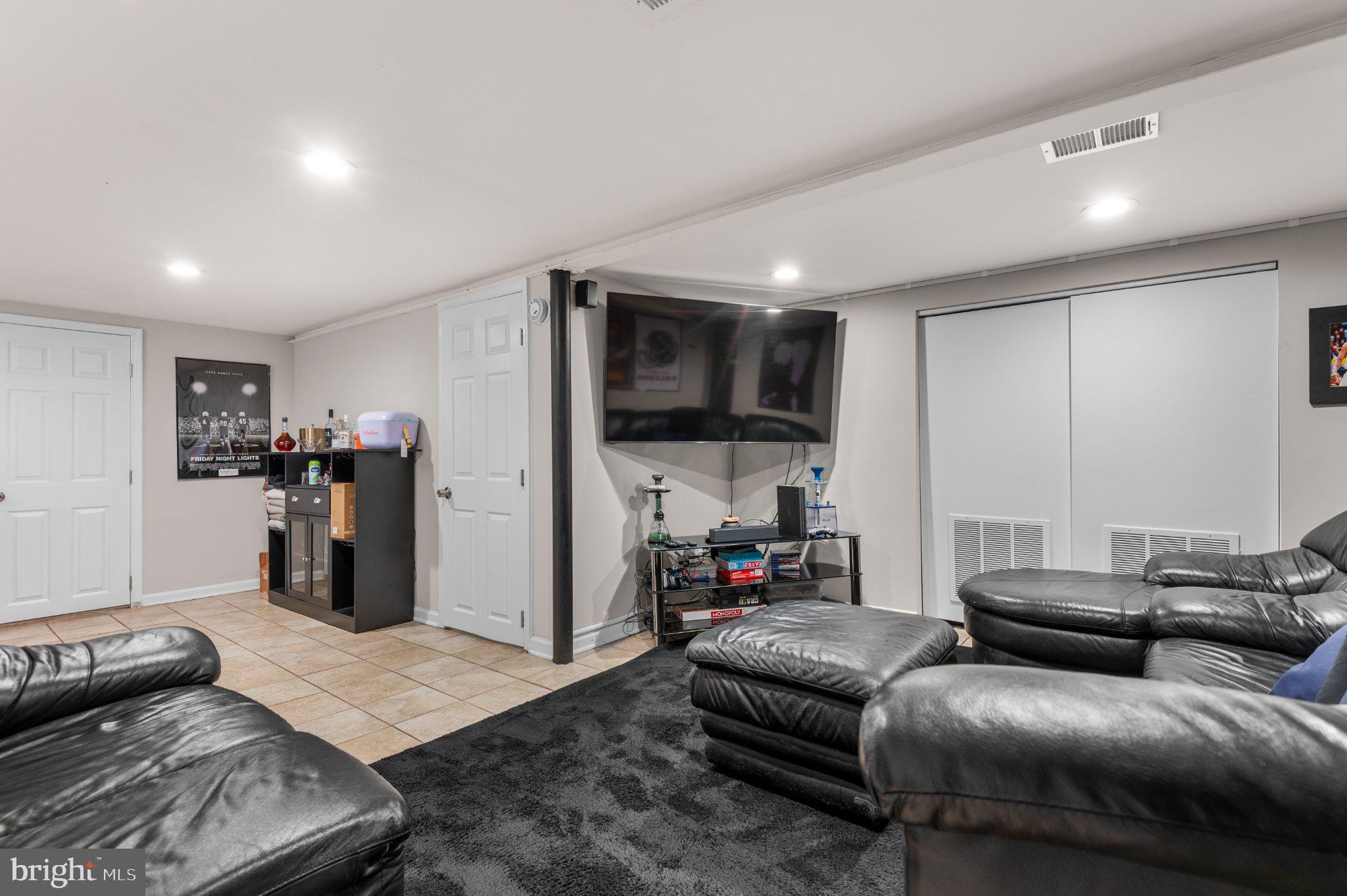 EAST VIEW - Residential