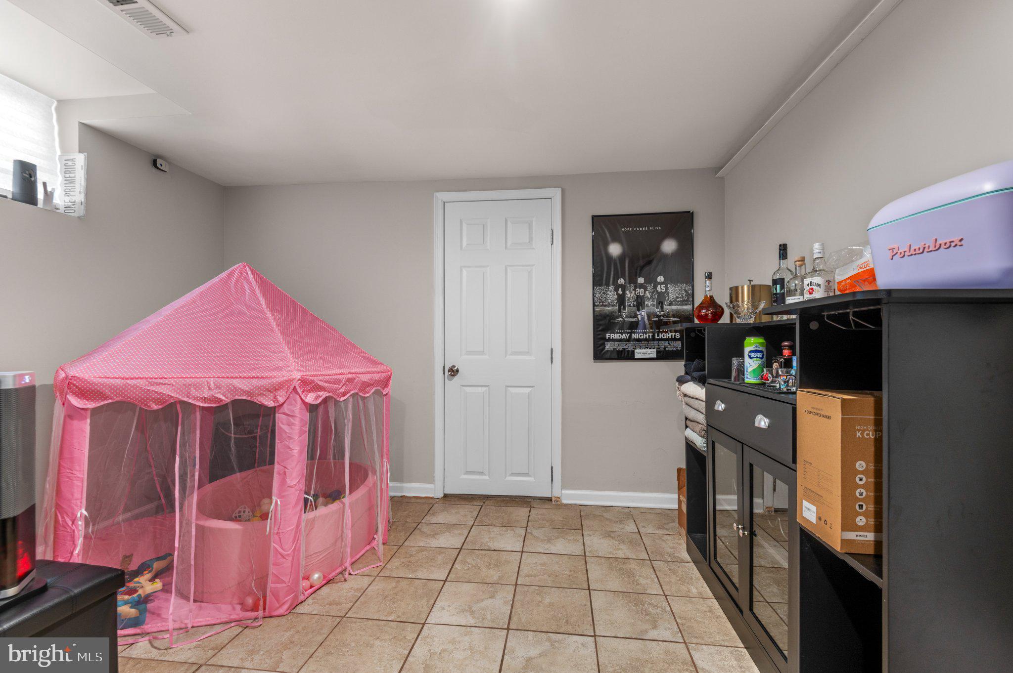 EAST VIEW - Residential