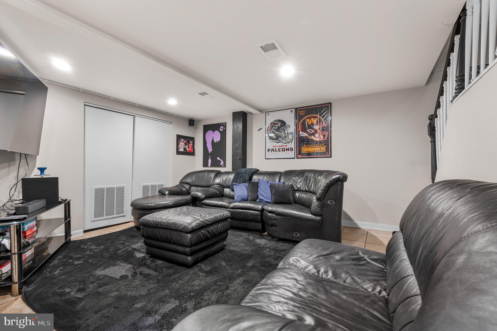 EAST VIEW - Residential