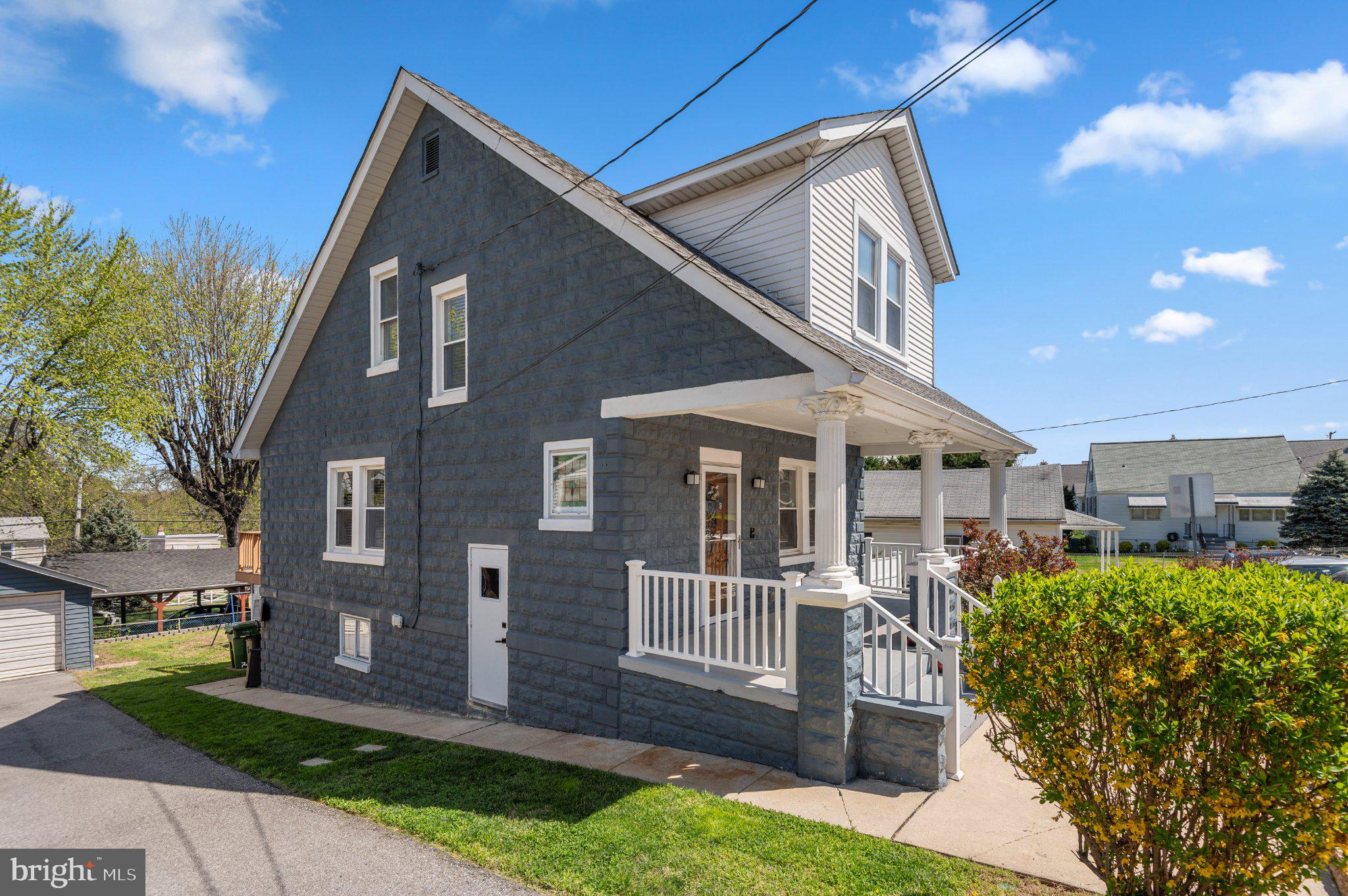 EAST VIEW - Residential