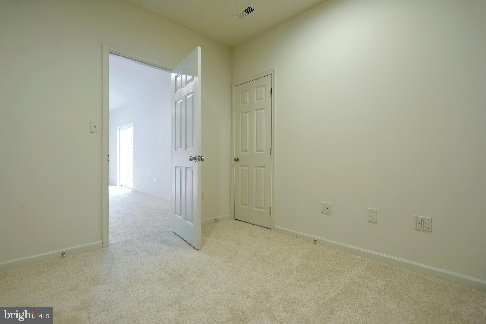 THE VIEWS AT BRIDGEWATER - Residential