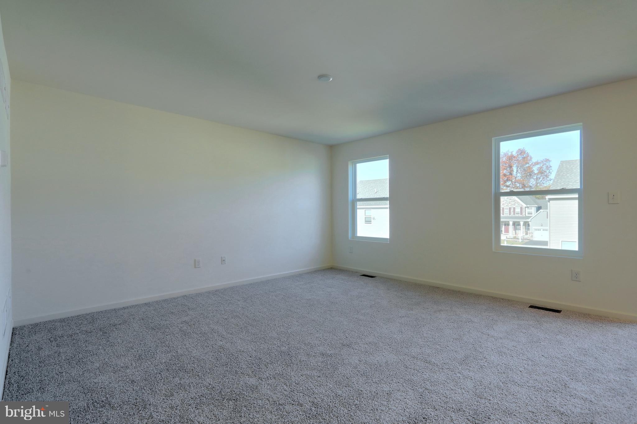 THE VIEWS AT BRIDGEWATER - Residential